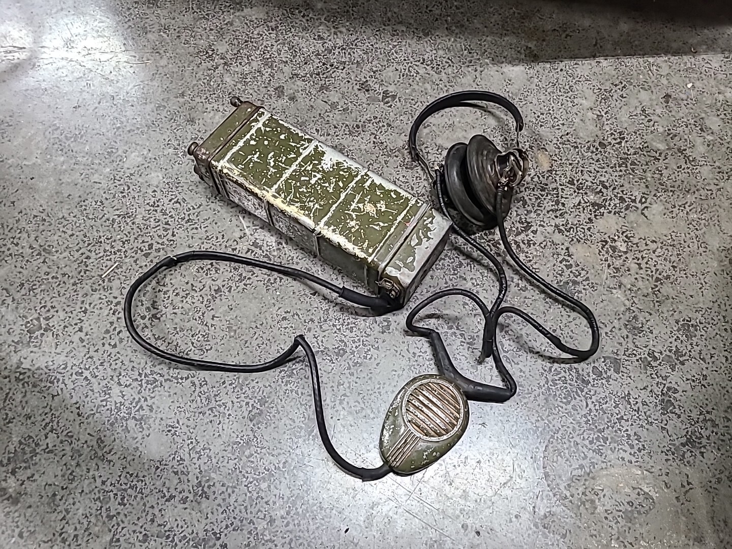 Vietnam War TET Offensive NVA AM China 702D Radio Battle Capture 66-69