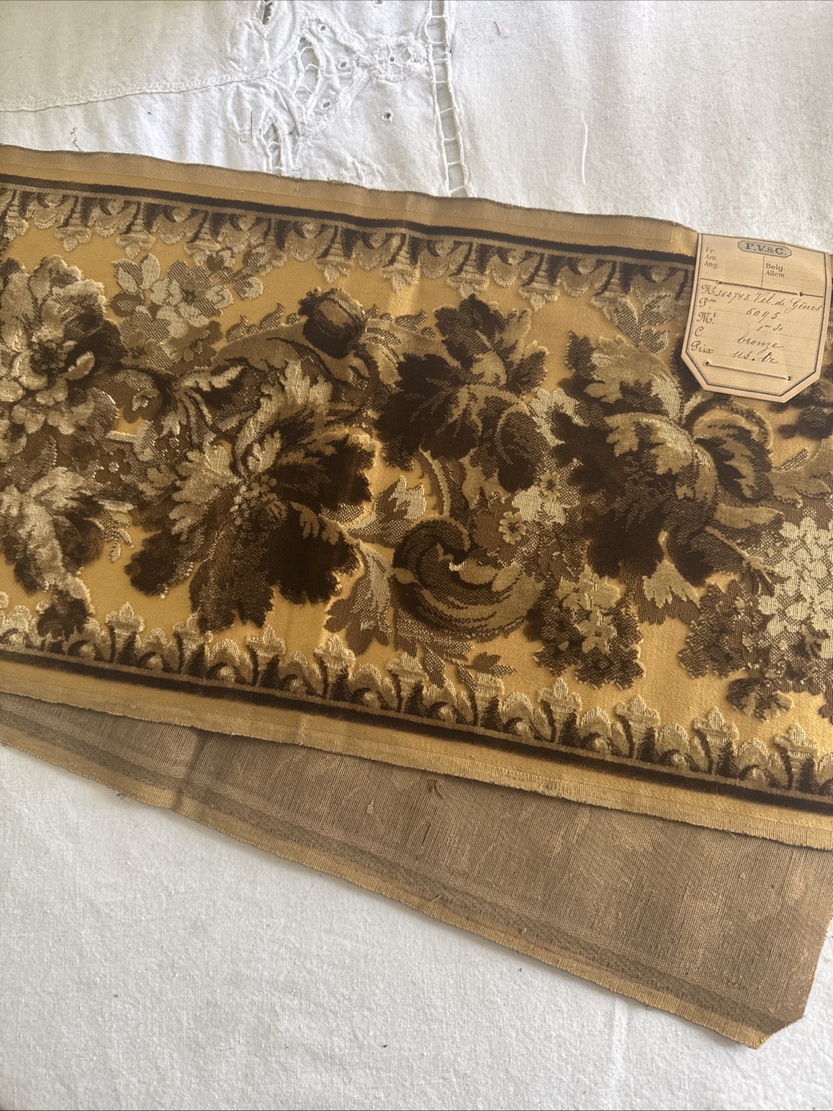 Vintage Antique Victorian Edwardian Chair Velvet Boarder Fabric N.O.S.