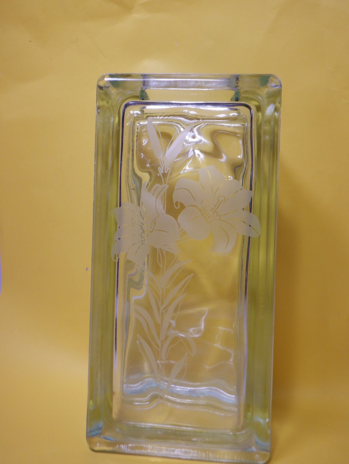 VTG HEAVY GLASS BLOCK VASE W/ ETCHED FLOWERS MADE IN GERMANY 