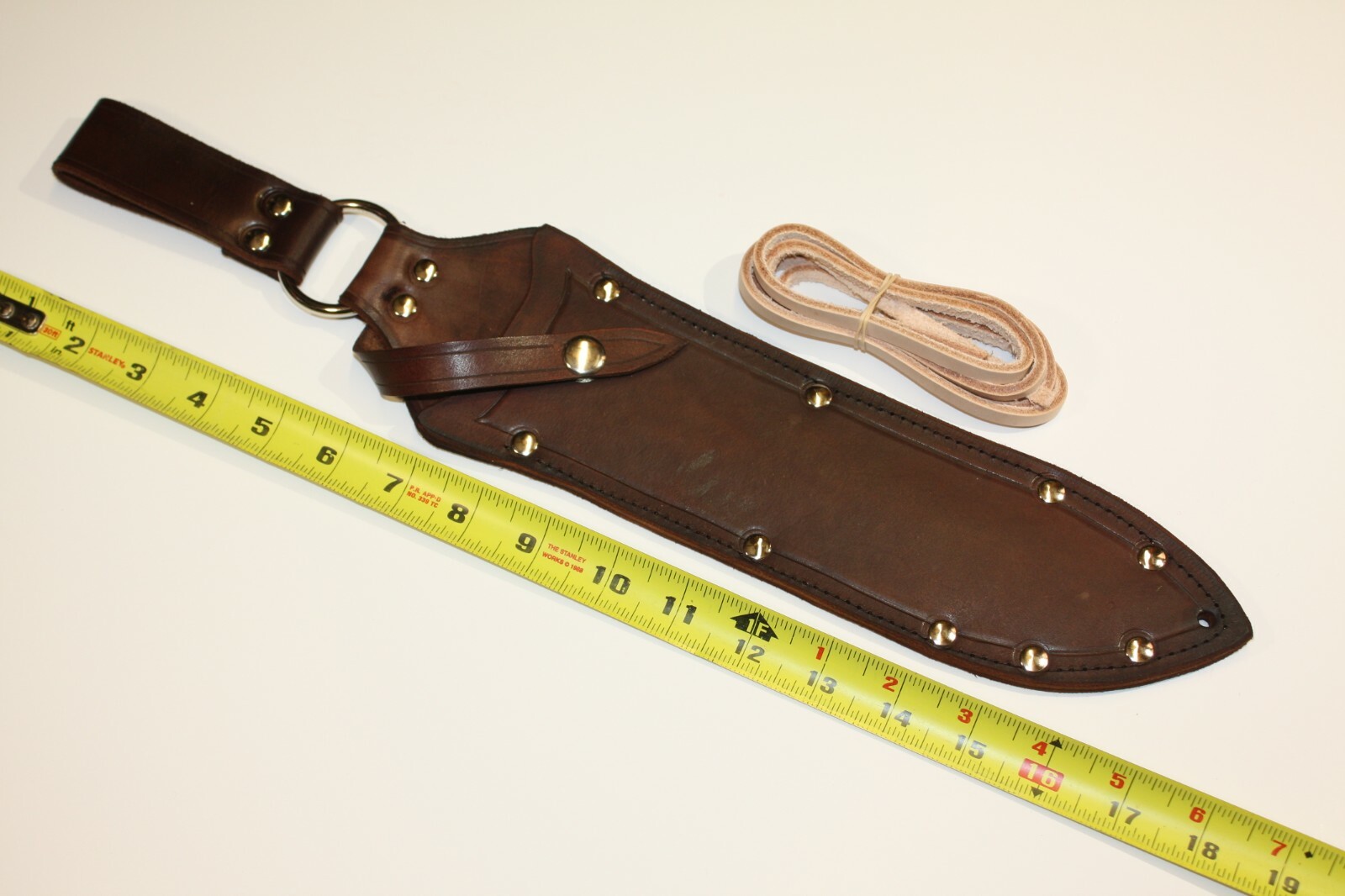 Custom THICK Leather { COLD STEEL-TRAILMASTER } universal sheath-USA