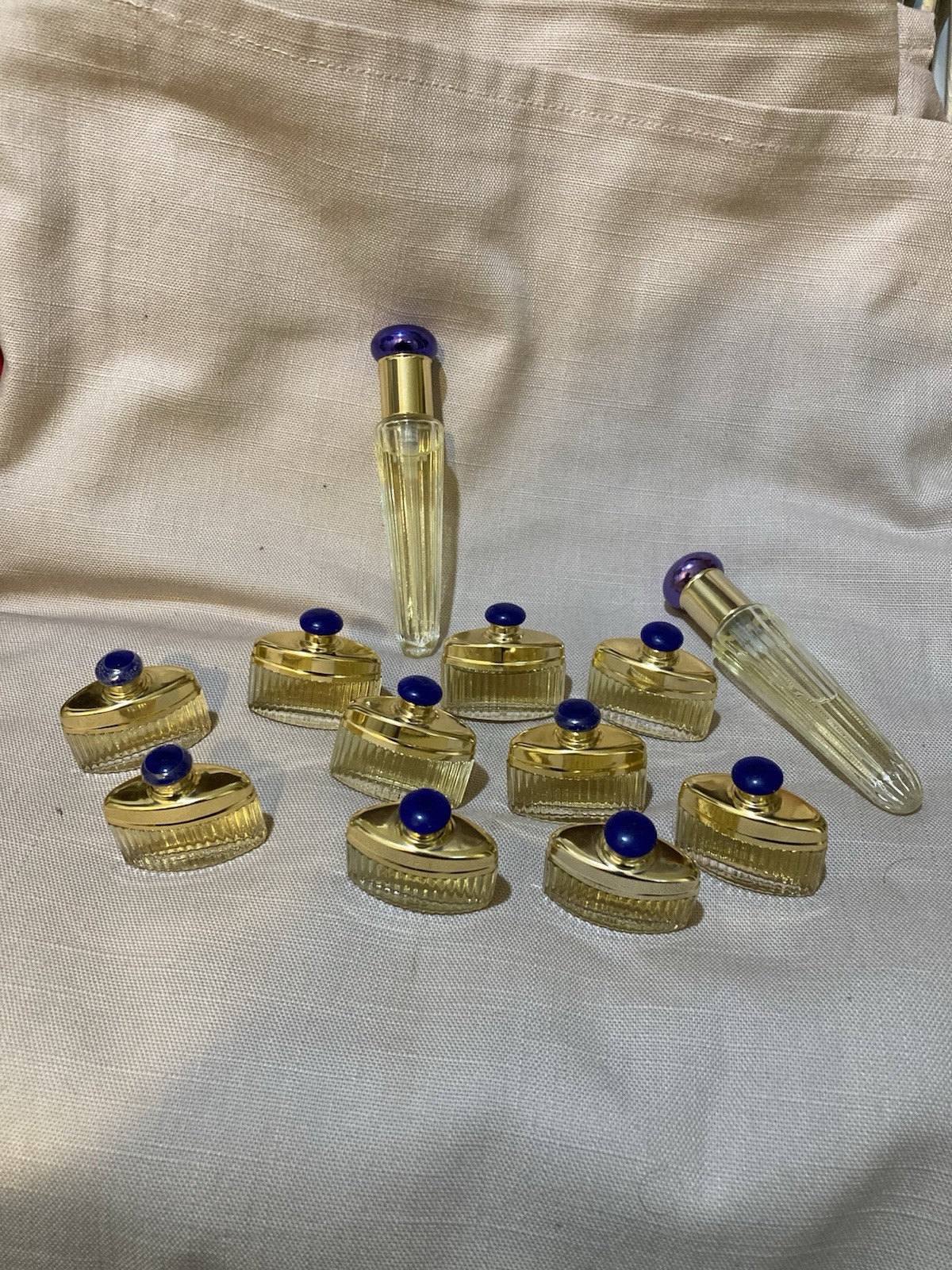 Huge Lot Victoria's Secret “Victoria” Perfume 10 x .14 oz + 2 x .38 oz = 2.16 oz