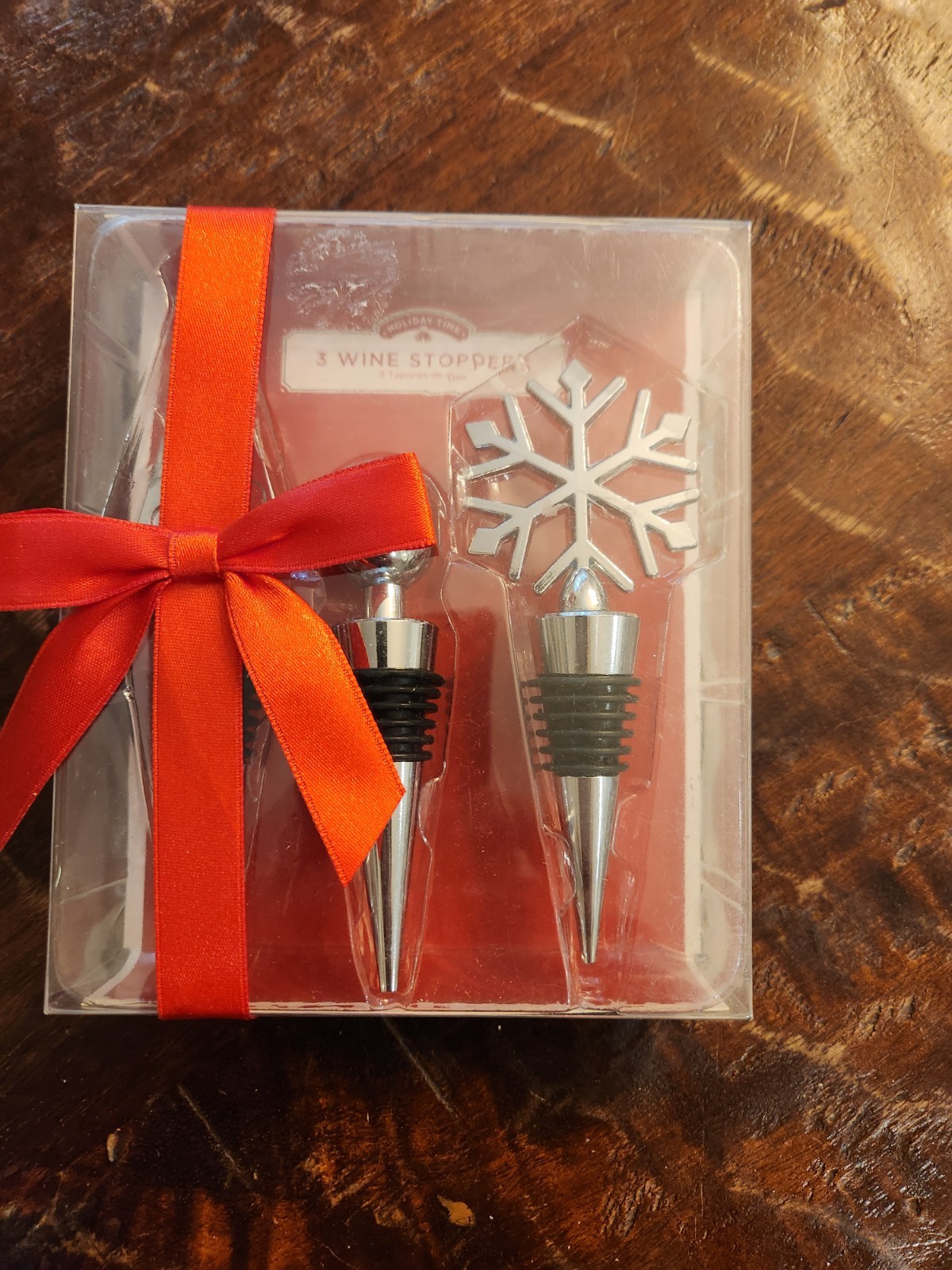Holiday Time 3 Piece Wine Stoppers Gift Set NIB Christmas Tree Ball Snowflake