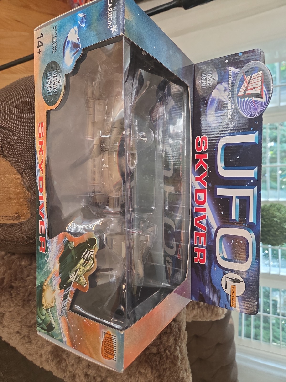 GERRY ANDERSON UFO S.H.A.D.O. SKYDIVER DIECAST PRODUCT ENTERPRISE USA SHADO