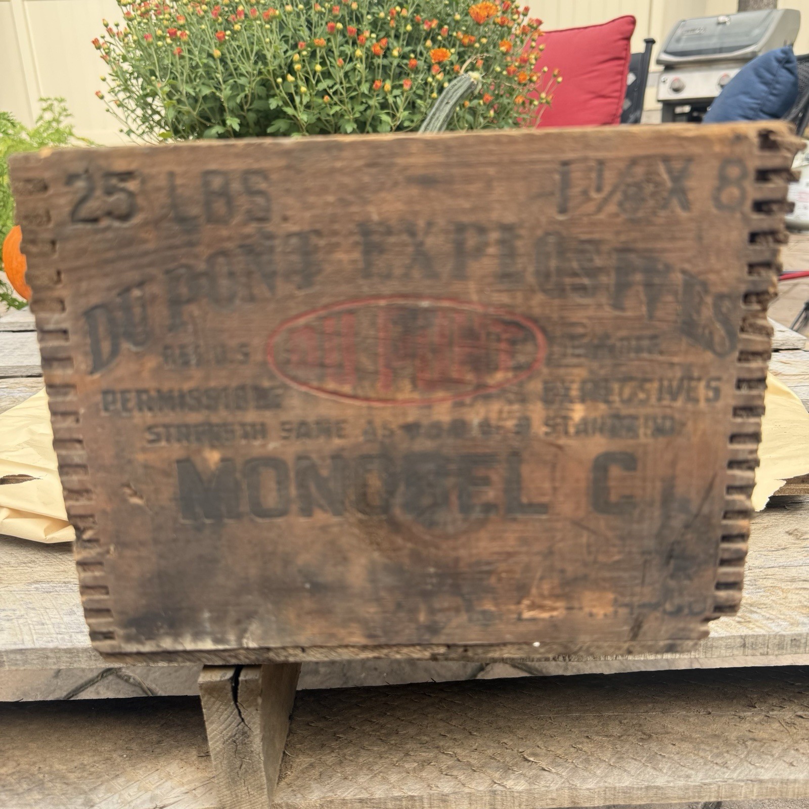 Vintage DuPont Dynamite Wooden Crate Box Mining Explosives 20” Pennsylvania. A62