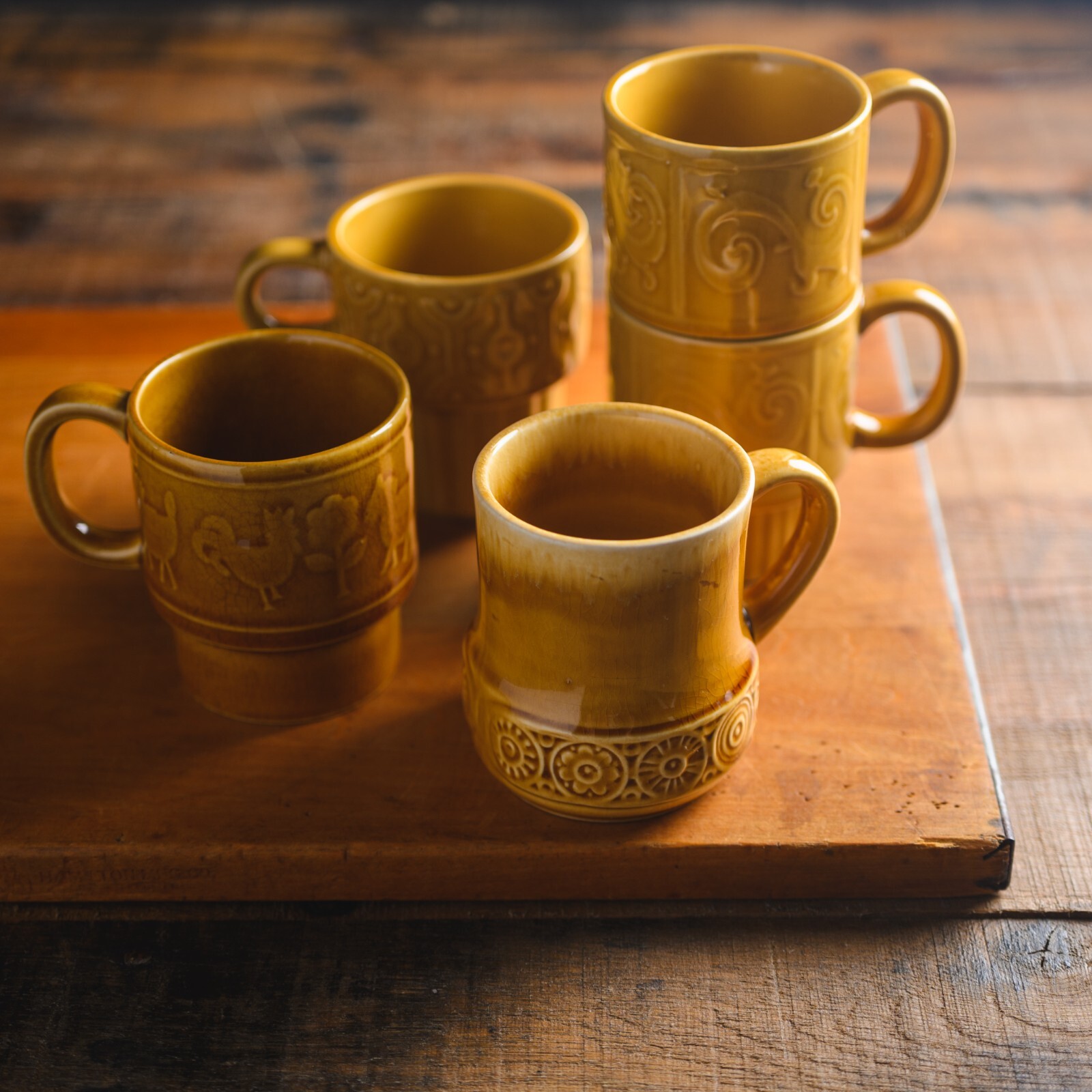 (5) VTG 1970s Drip Glaze Stackable Coffee Mug Cup Made in Japan Gold Geometric