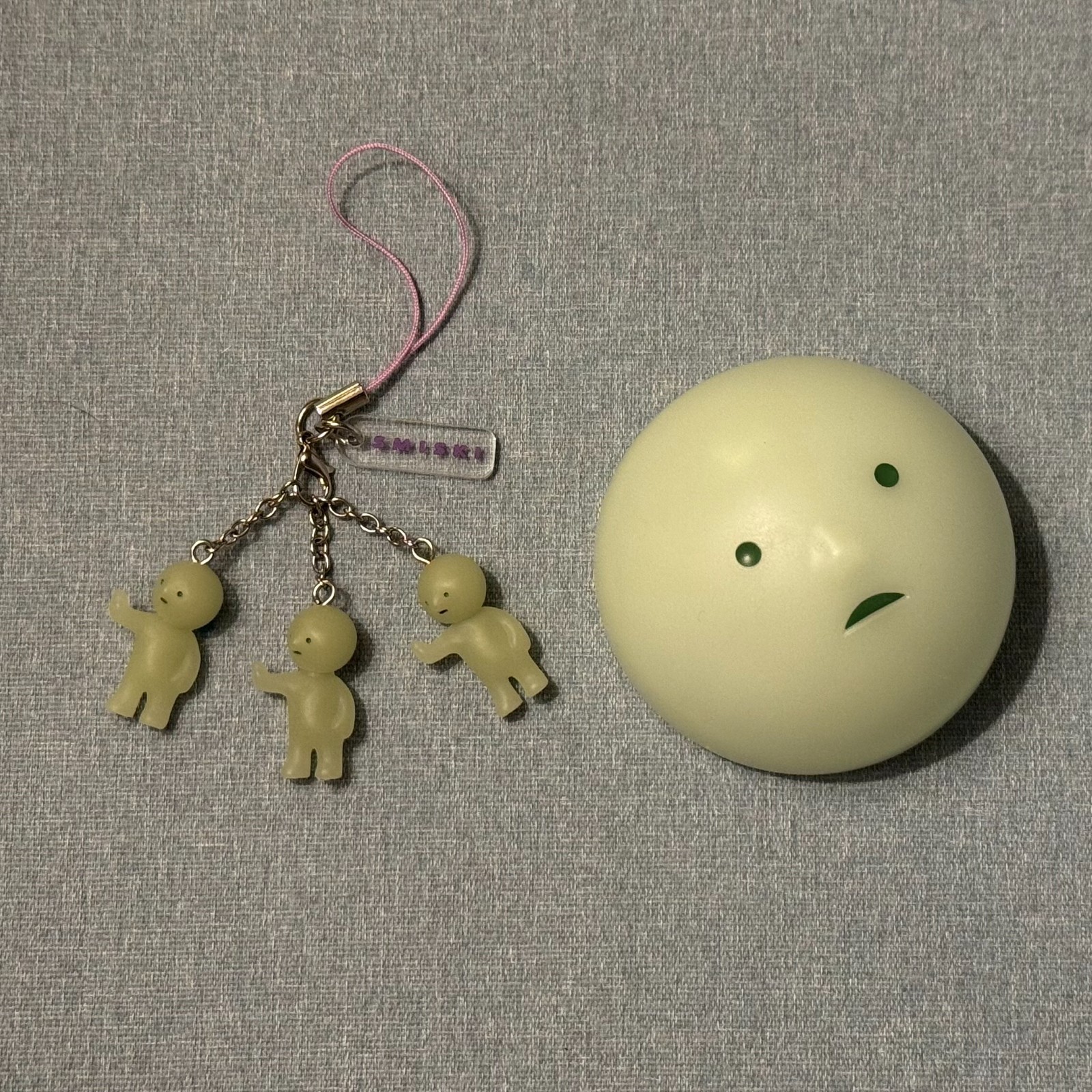 Smiski Strap Accessories Series 3 Smiski Little (Ball Included)