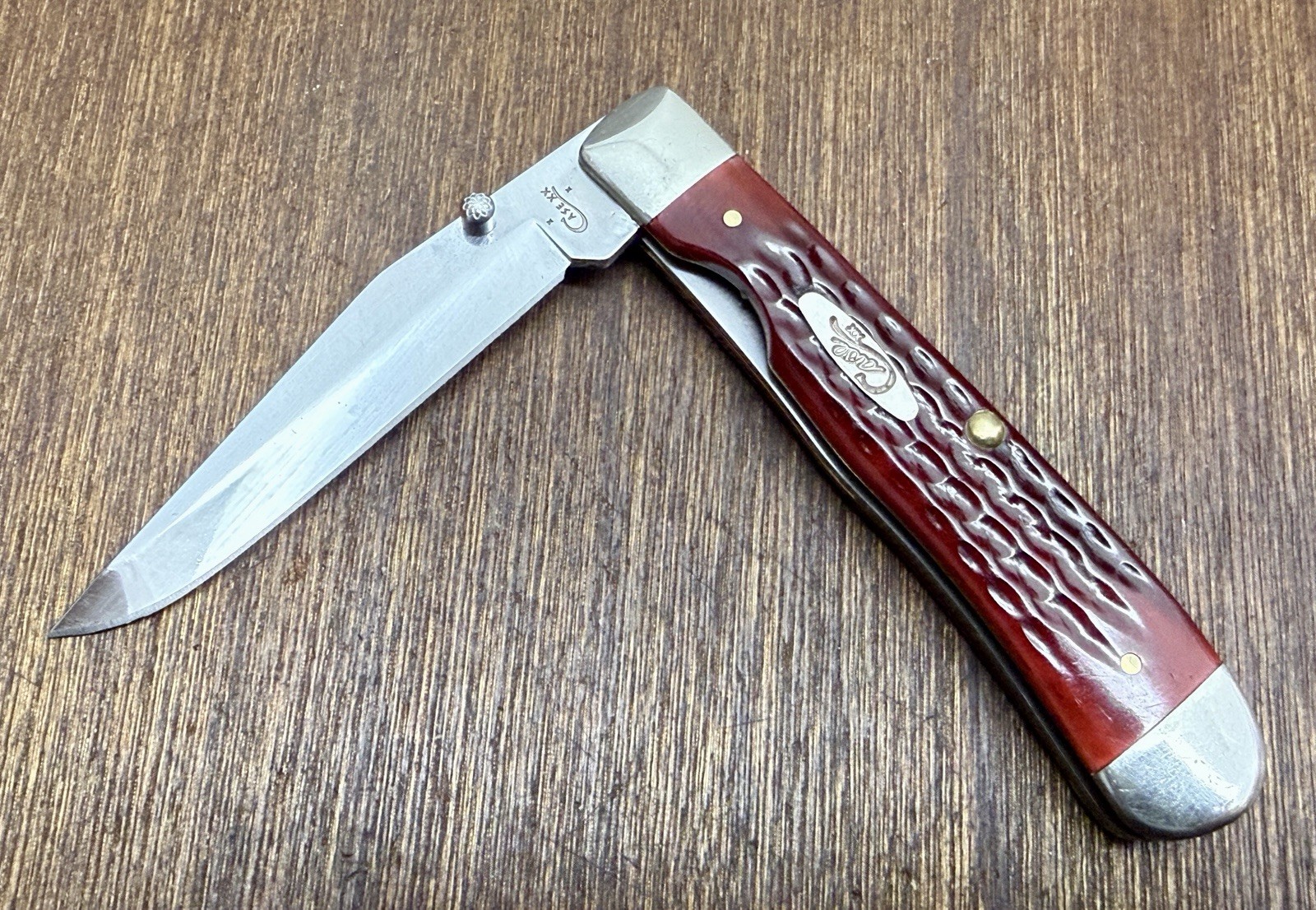 Case XX USA  6154L SS Trapperlock Red Bone Linerlock Pocket Knife
