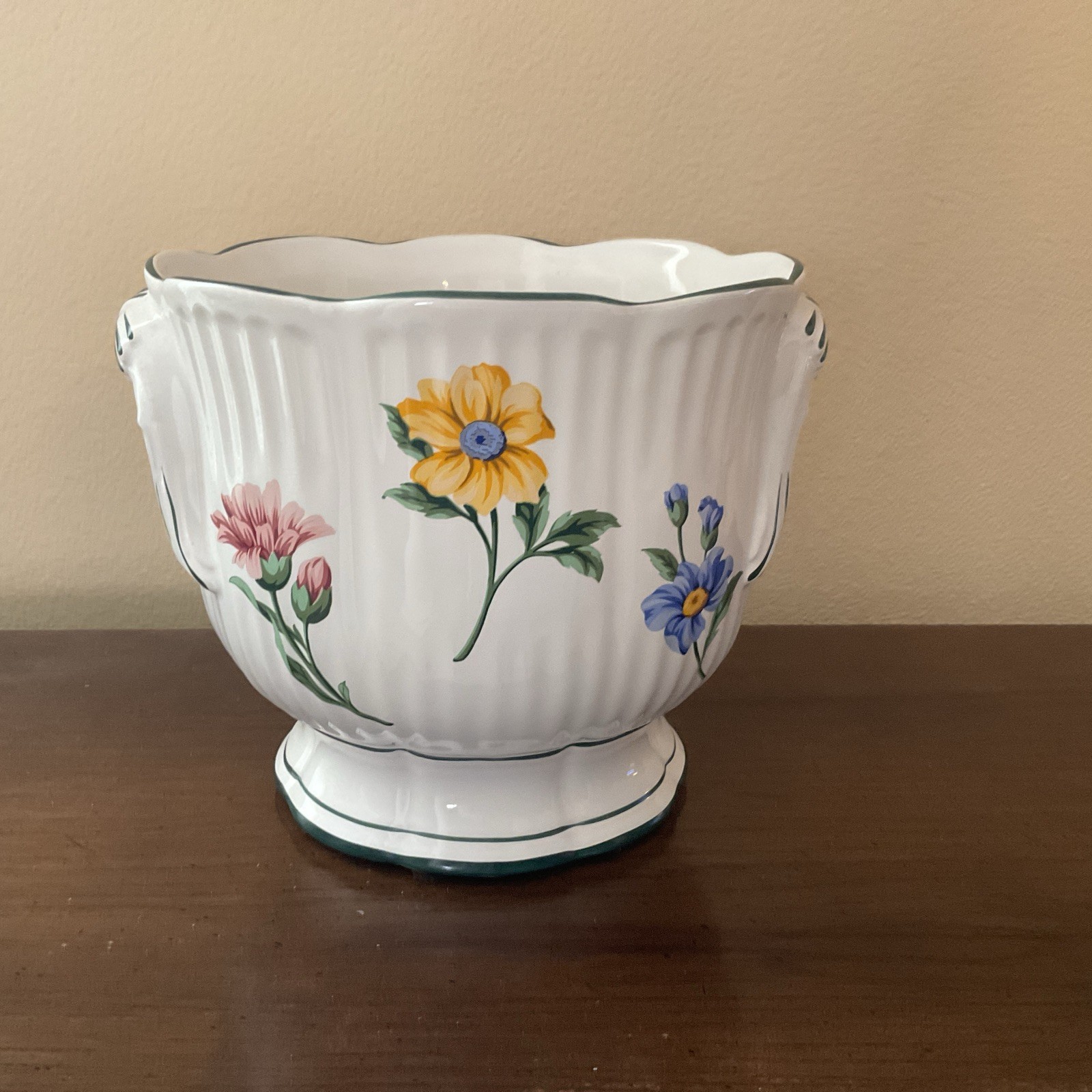Vintage 1996 Tiffany  Ceramic Sintra Floral Jardiniere Cachepot w/Tag 7.75x7.25