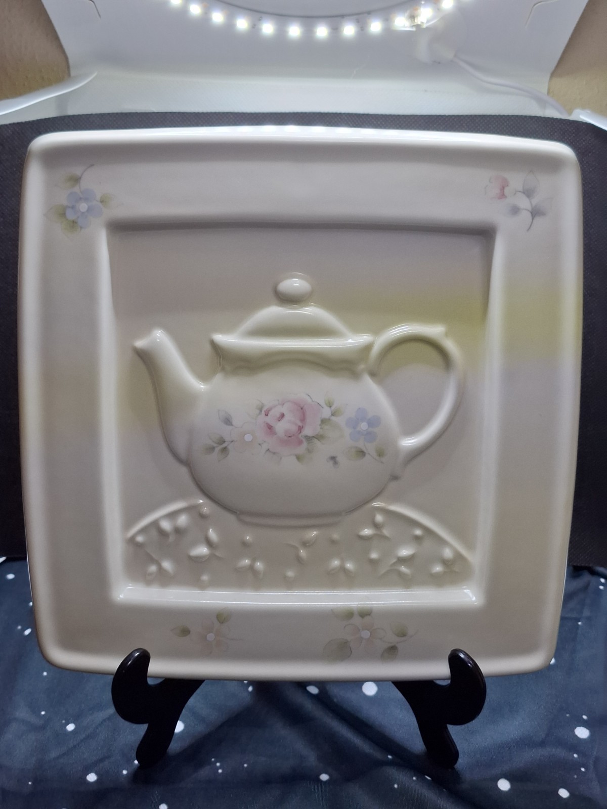 Vintage Pfaltzgraff Tea Rose Square Teapot Trivet Wall Plaque 8.5