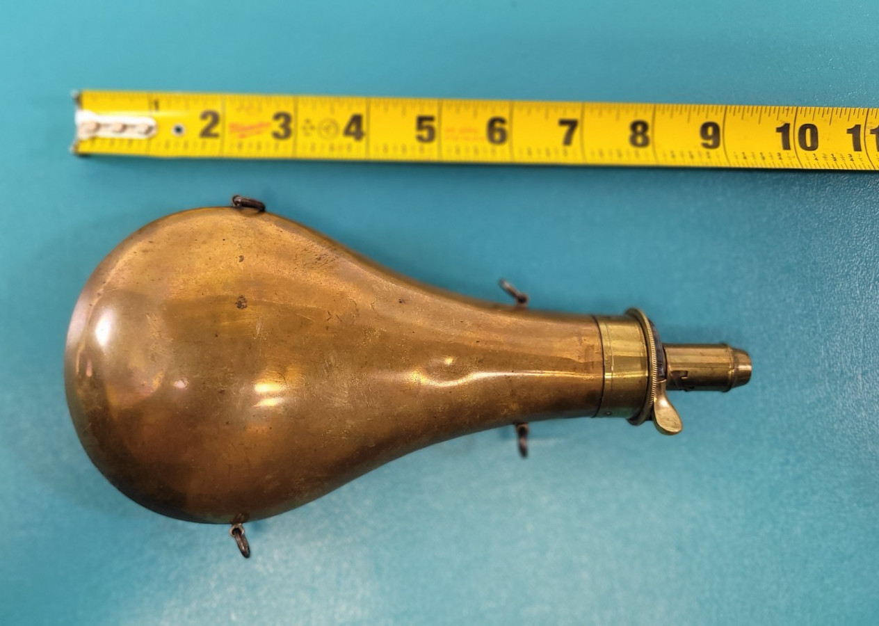Antique Large Black Powder Brass Powder Flask G & J.W. Hawksley Sheffield TR1964