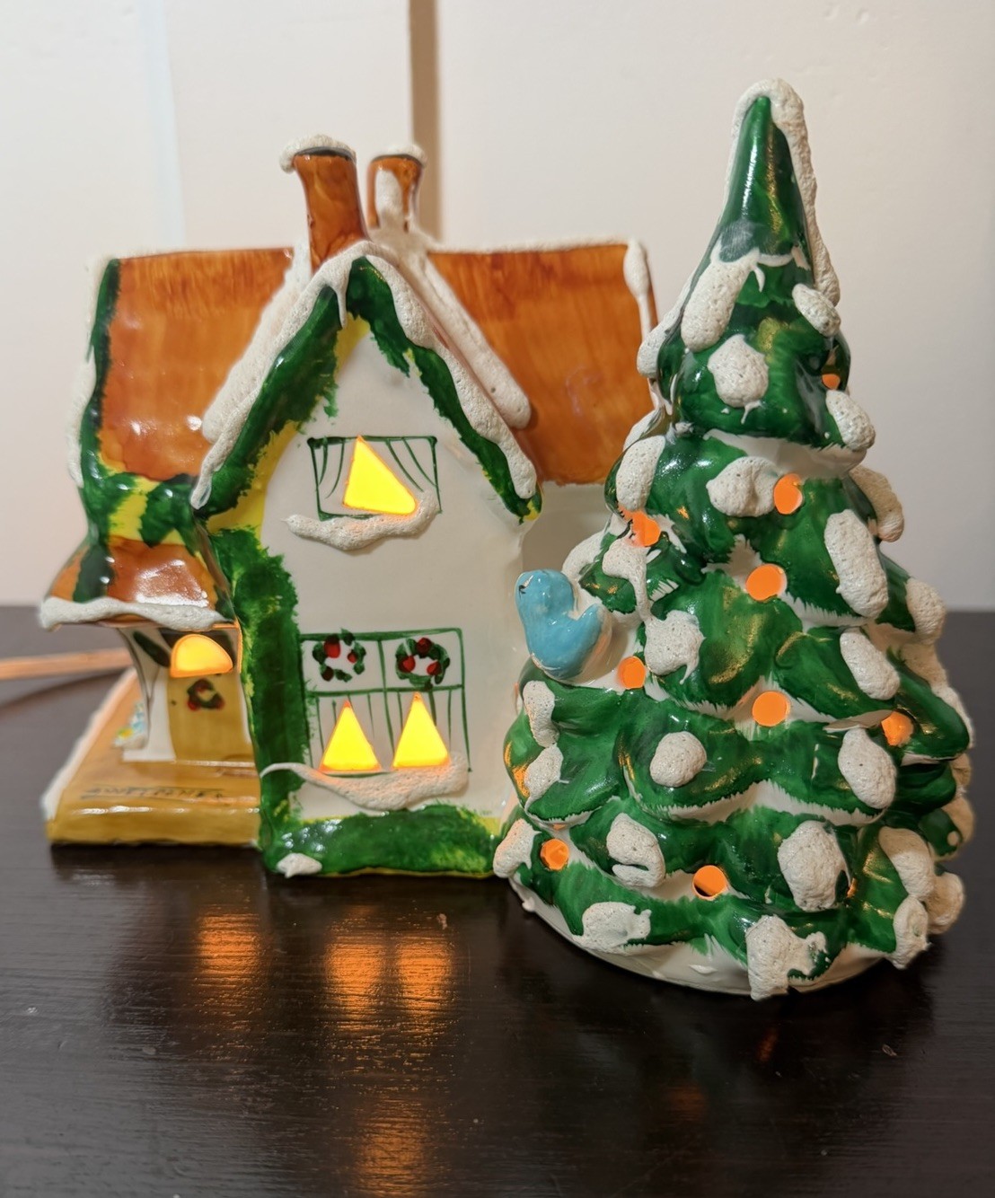 Vtg 1976 Dept 56 Original Snow Village GABLED COTTAGE 56.50021 Read Description