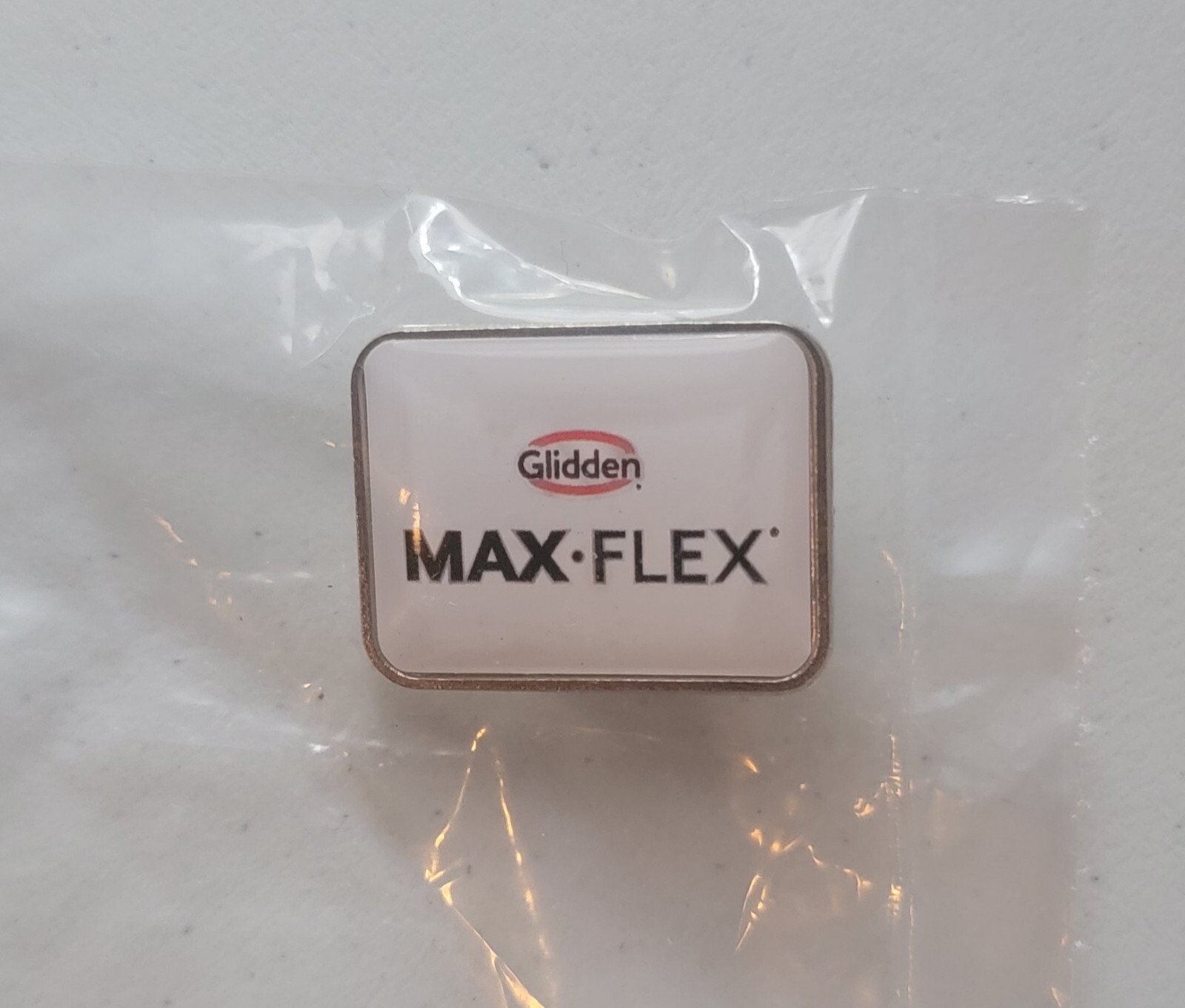Glidden Max Flex Spray Paint Line Pin Exclusive RARE Promotion Item