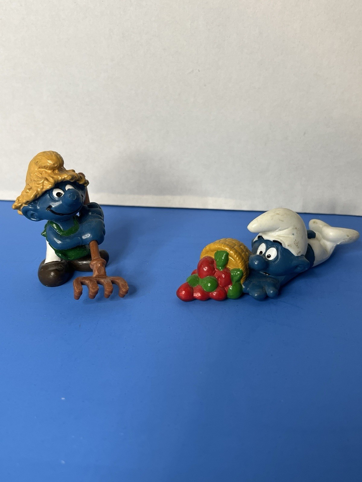 Vintage 1979 Cornucopia, 1982 #20138 Haymaker  & 1983 #20161 Clumsy Smurf Apples