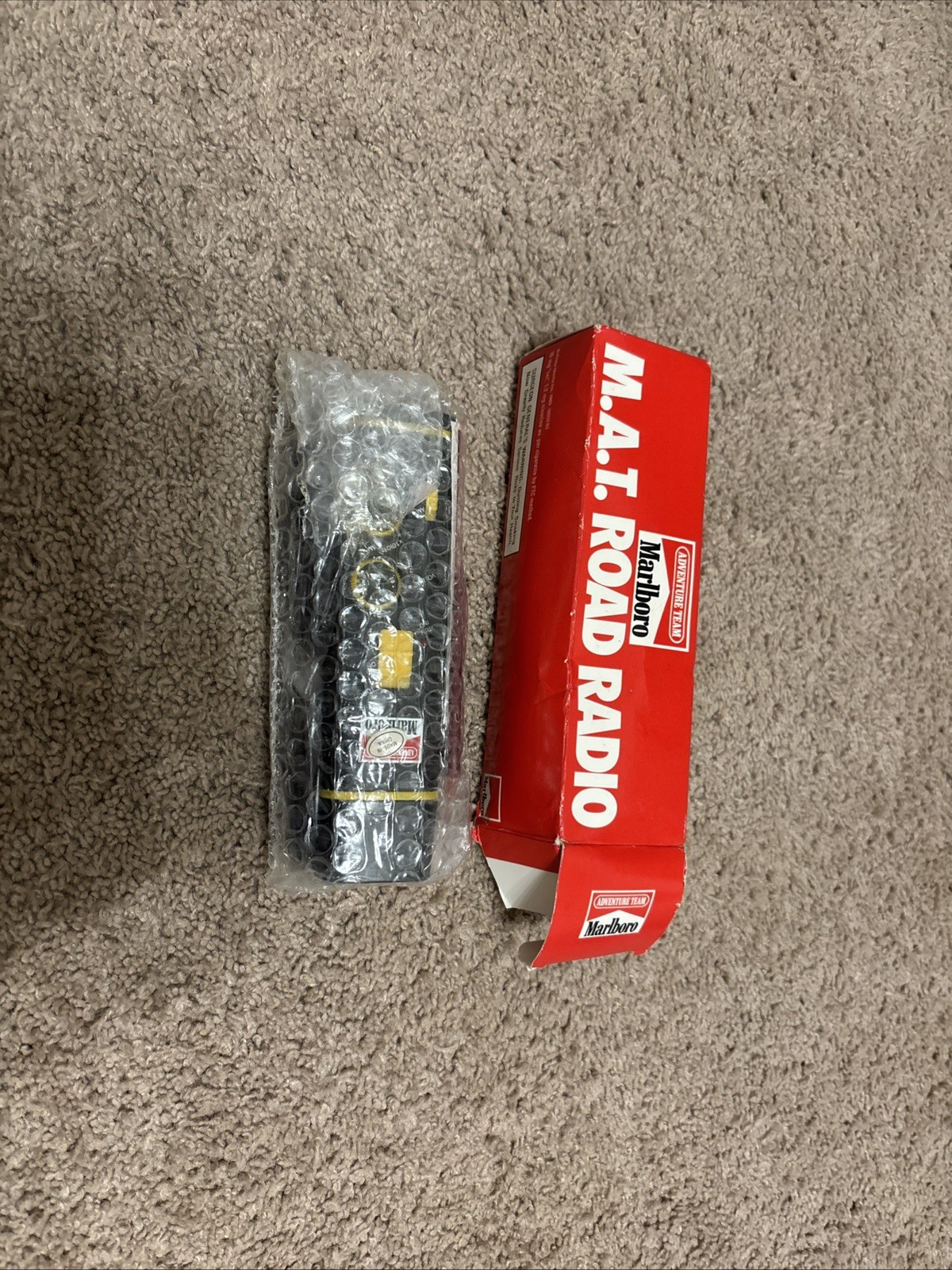 New 1993 Marlboro Adventure Team M.A.T. Road Radio Flashlight Box & Manual