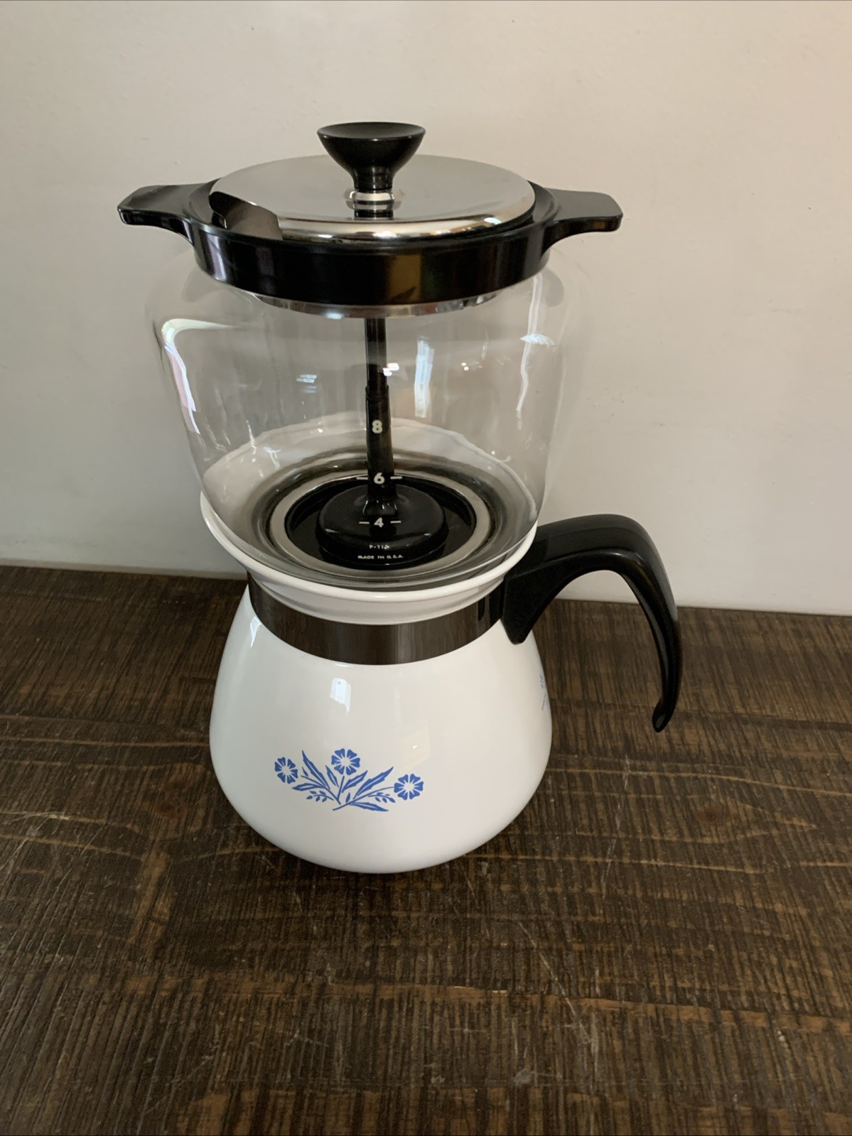 Vintage Corning Ware Blue Cornflower 2Qt Drip Coffee Maker Pyrex P-118 Top