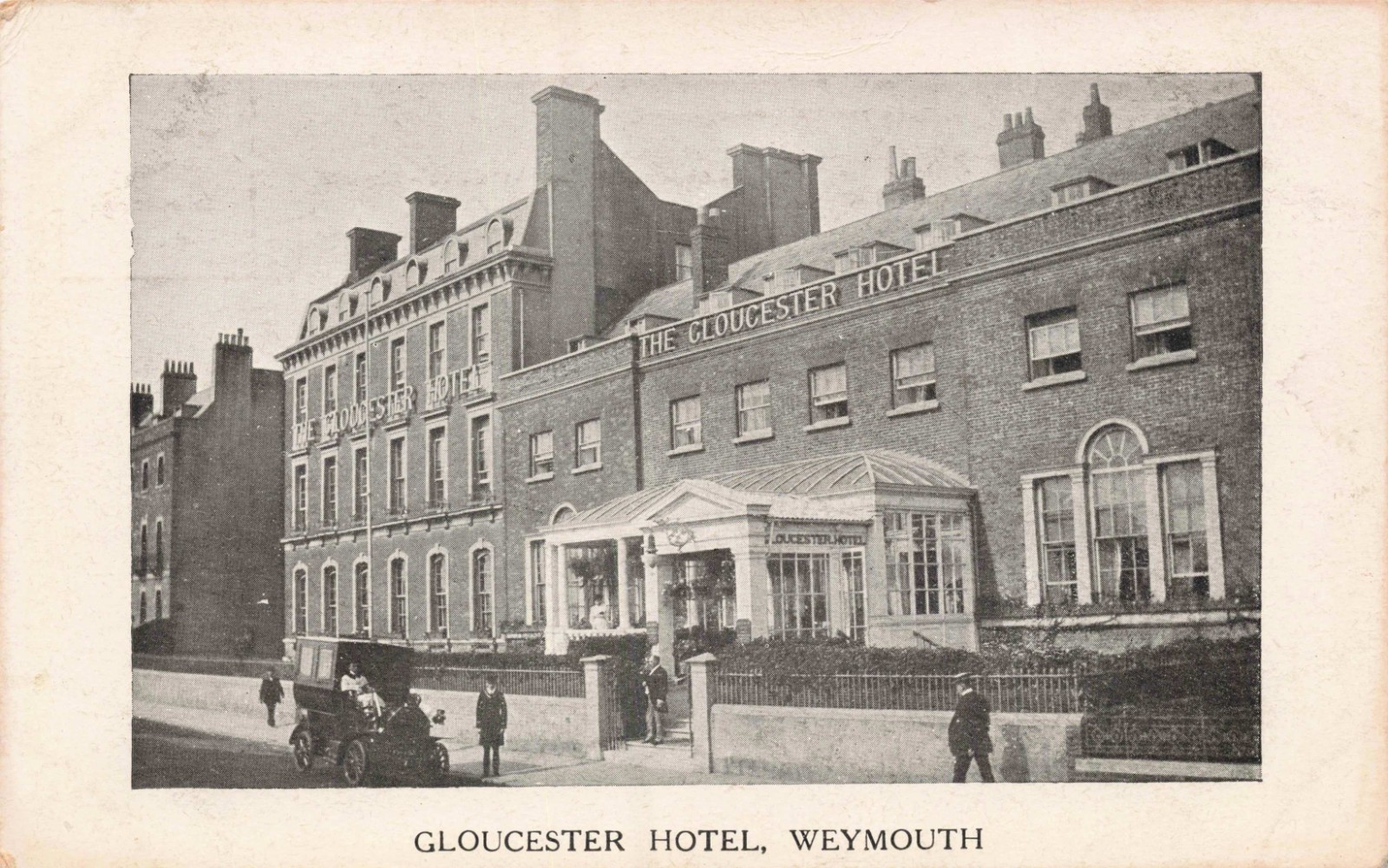 WEYMOUTH HOTEL VINTAGE POSTCARD