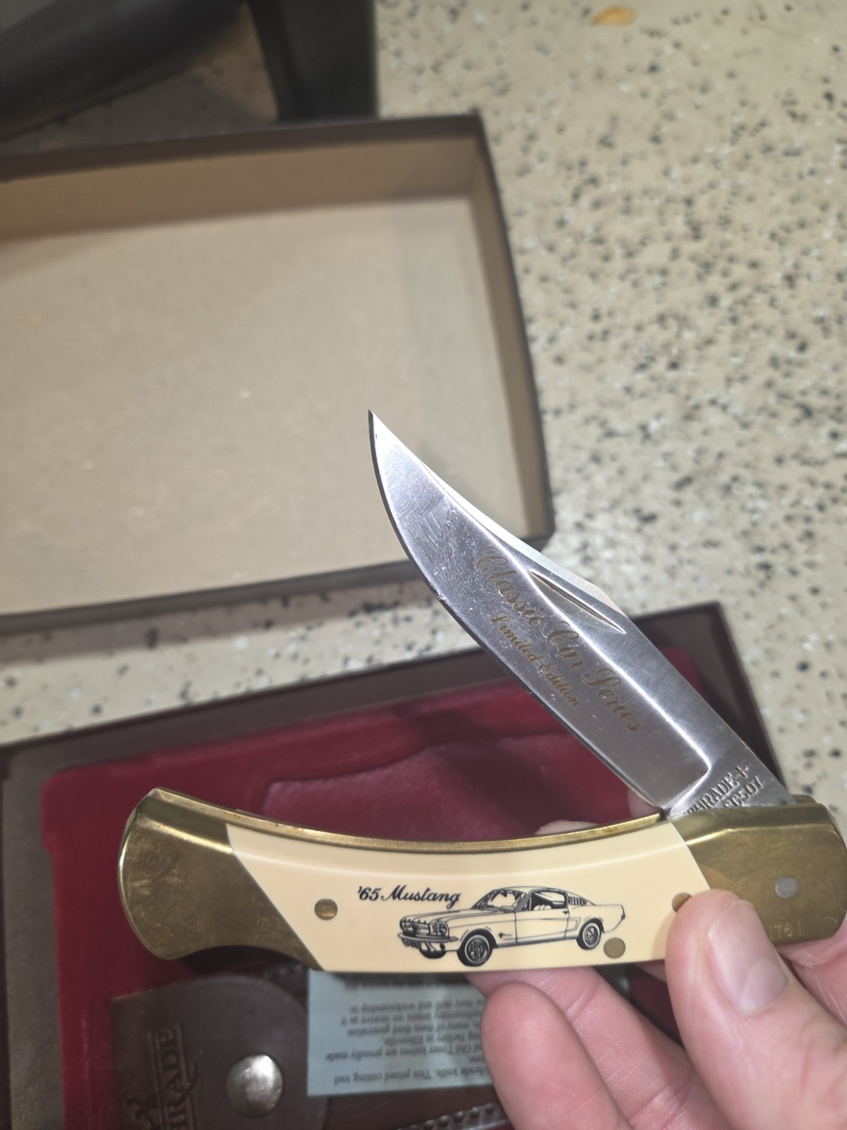 Schrade Cutlery Classic Car Series Limited Edition Knife '65 Mustang-NIB