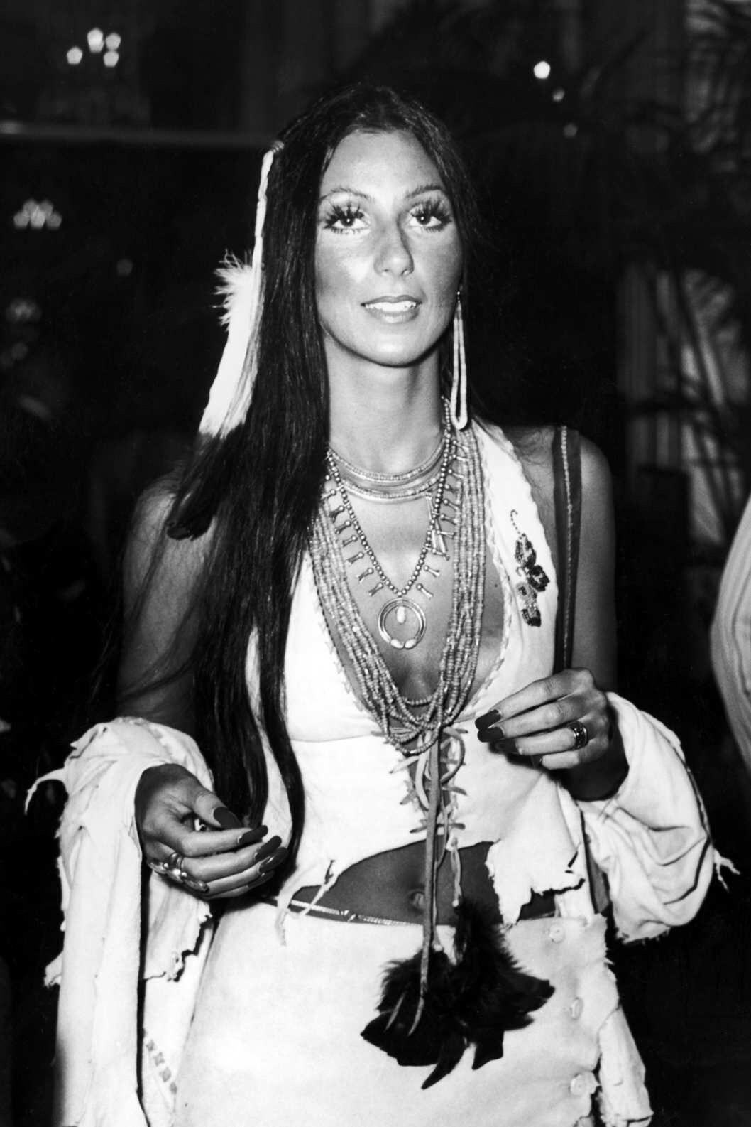 BEAUTIFUL CHER 8X10 Glossy Photo
