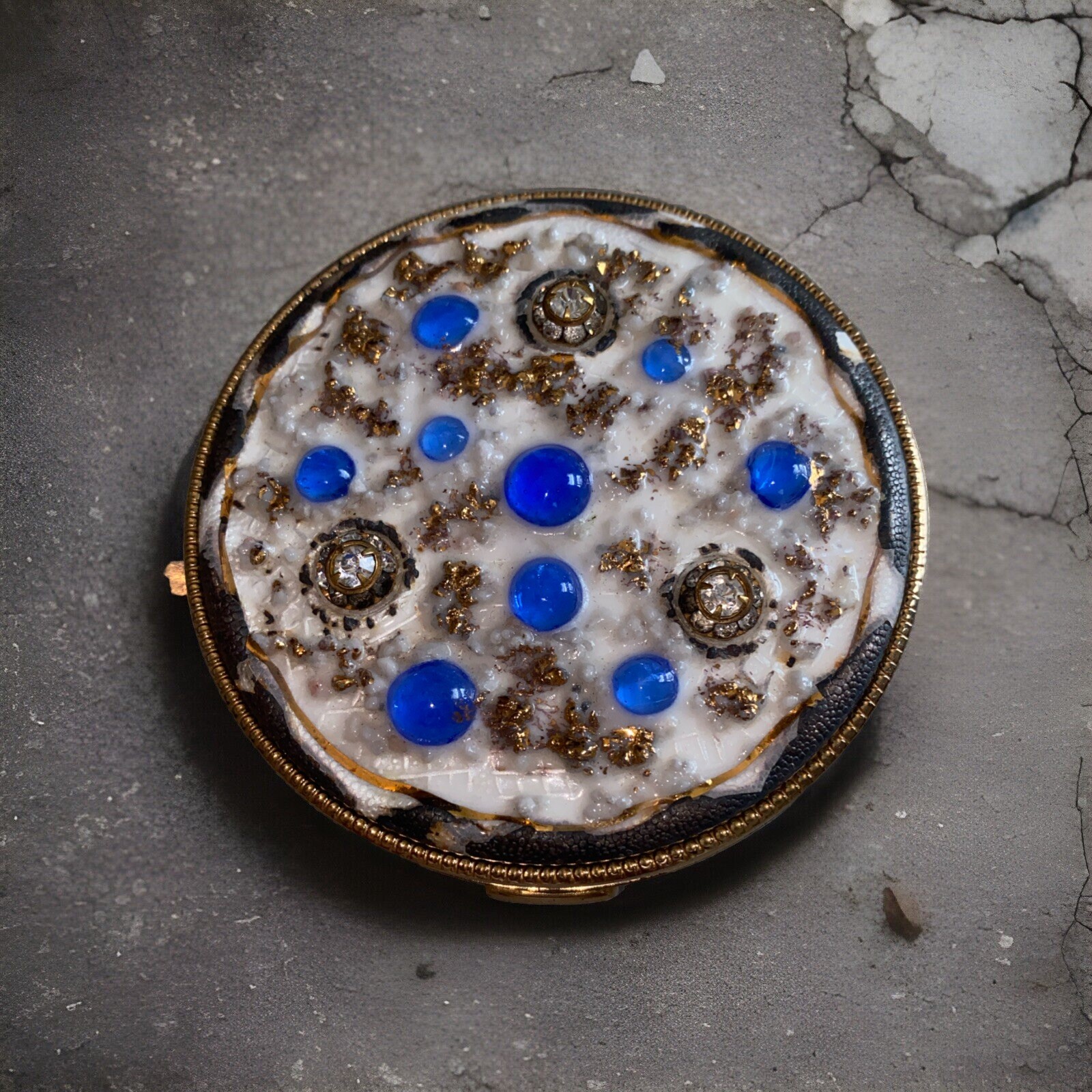 Vintage Evans Jeweled Powder Compact