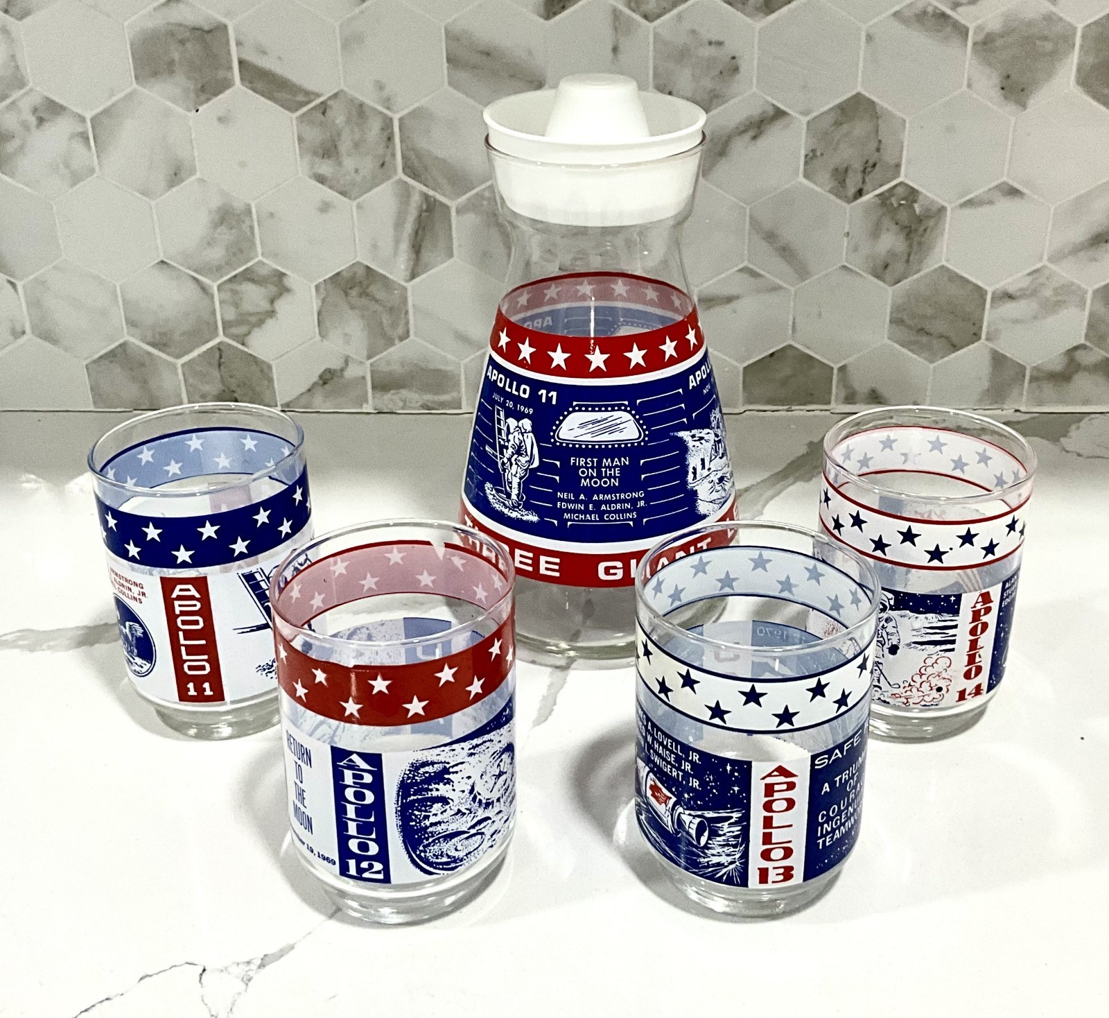 Apollo Space Moon Landing Glass Carafe 4 Glasses Apollo 11,12, 13, 14 NASA NEW