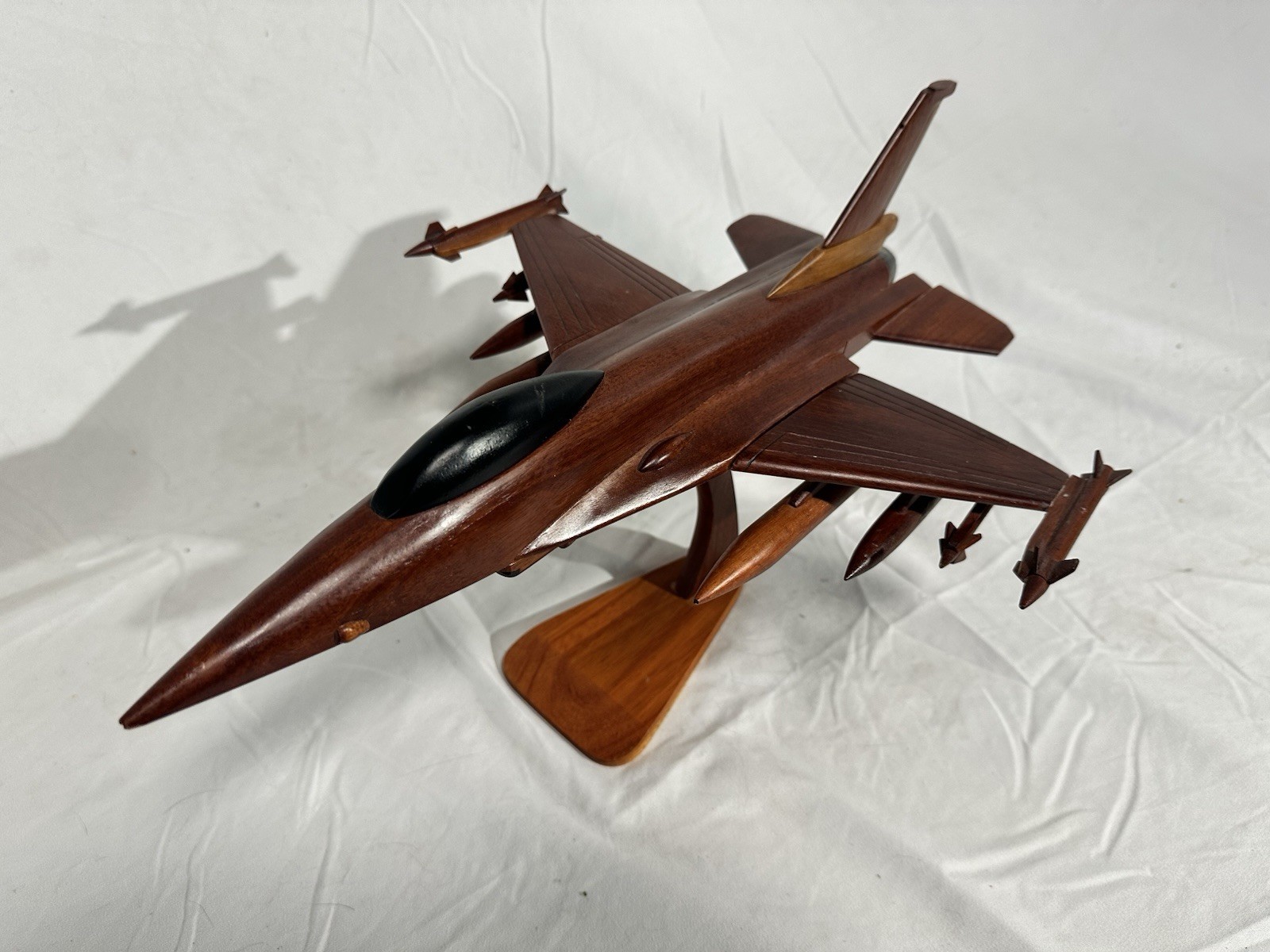 F-16 USAF Air Force Falcon Fighter Jet Mahogany Wood Desktop Model