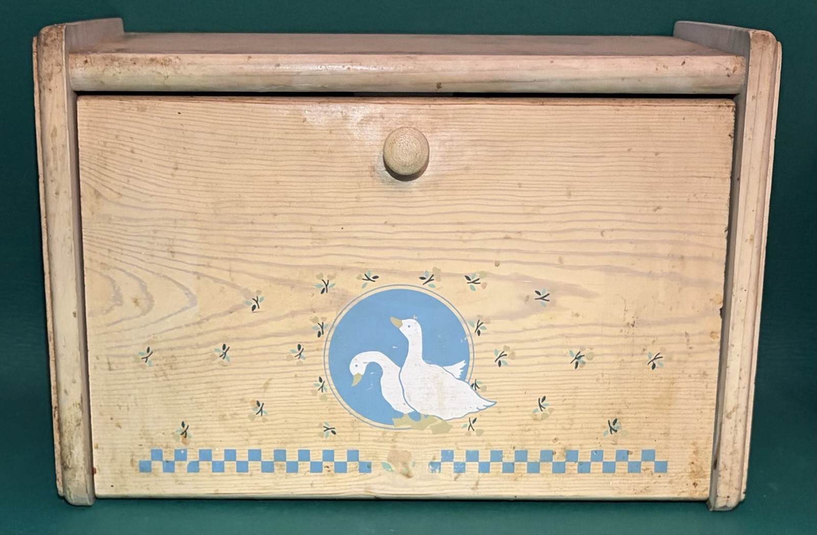Vtg 10 Strawberry Street Moonlight Country Goose Wooden Bread Box, Cottagecore