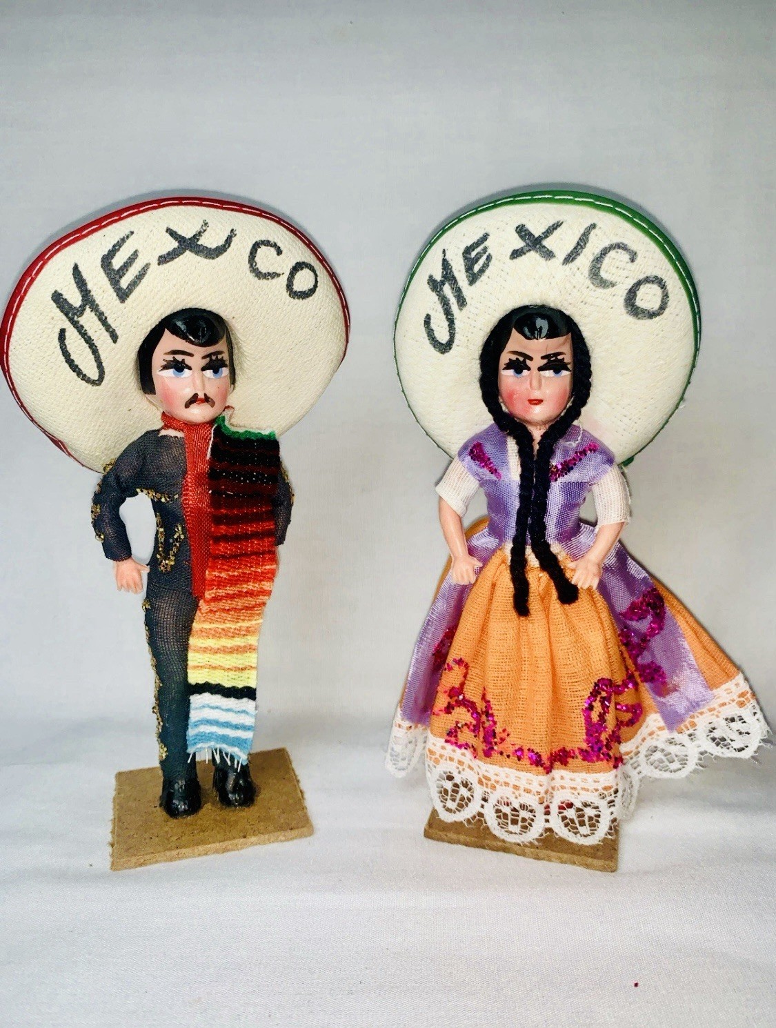 Vtg Mexican Folk Art Mariachi China Sombrero 7” HandPainted Souvenir Dolls Pair