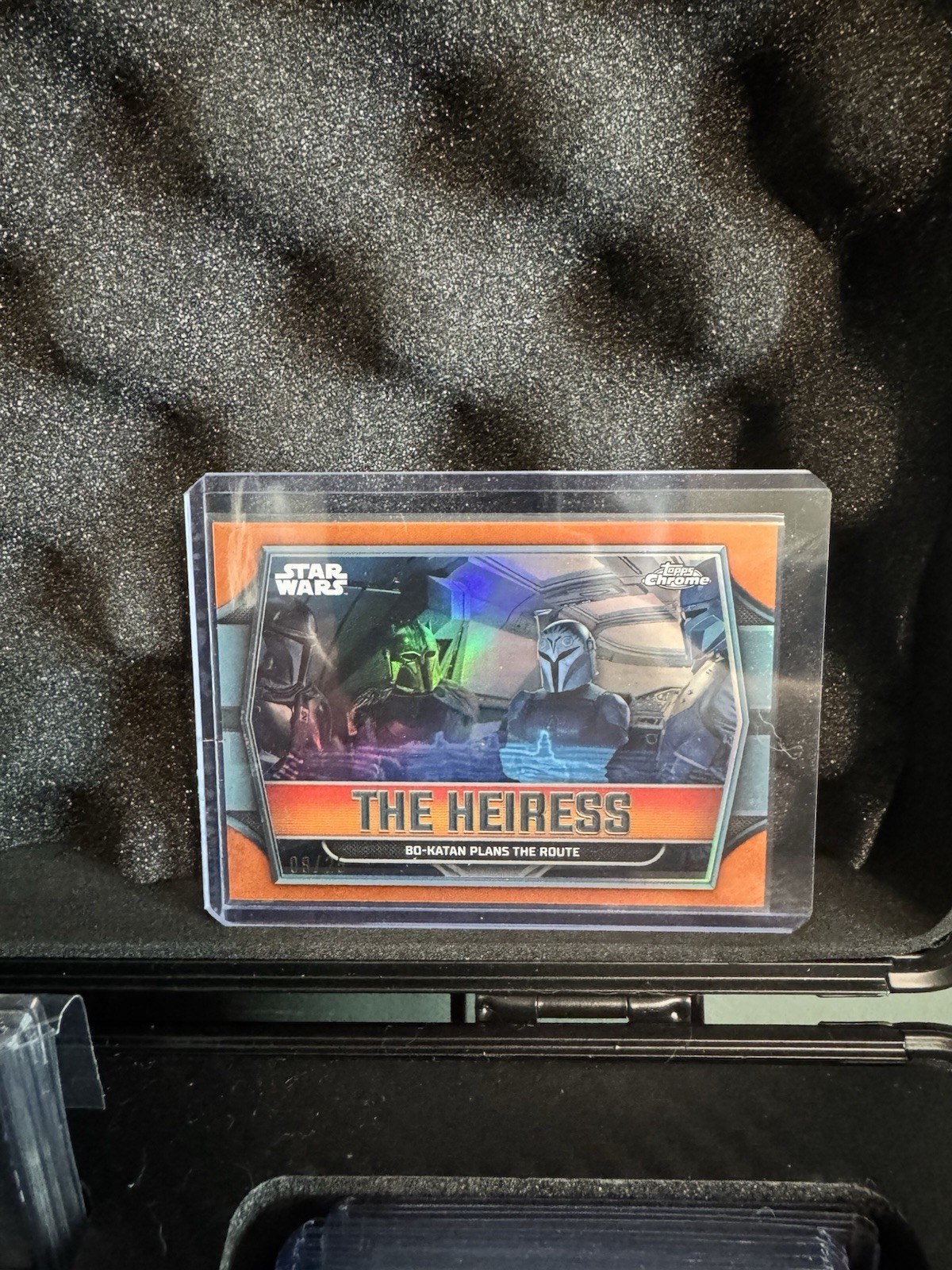 2024 Topps Chrome Star Wars The Heiress Bo-Katan Plans Orange #’d /25