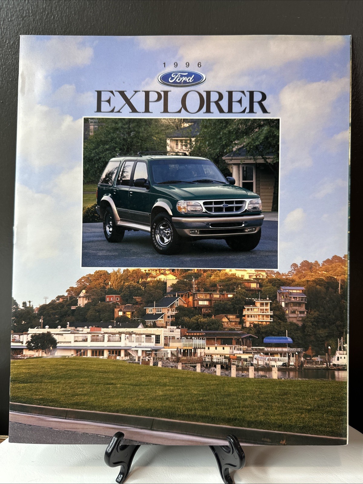 Vintage Ford Dealership NOS Brochure - 19 Pages 1996 Ford Explorer