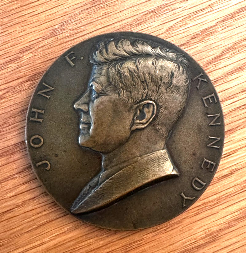 1961 John F.Kennedy Bronze Medallion Metal Coin Rare Inaguration 3