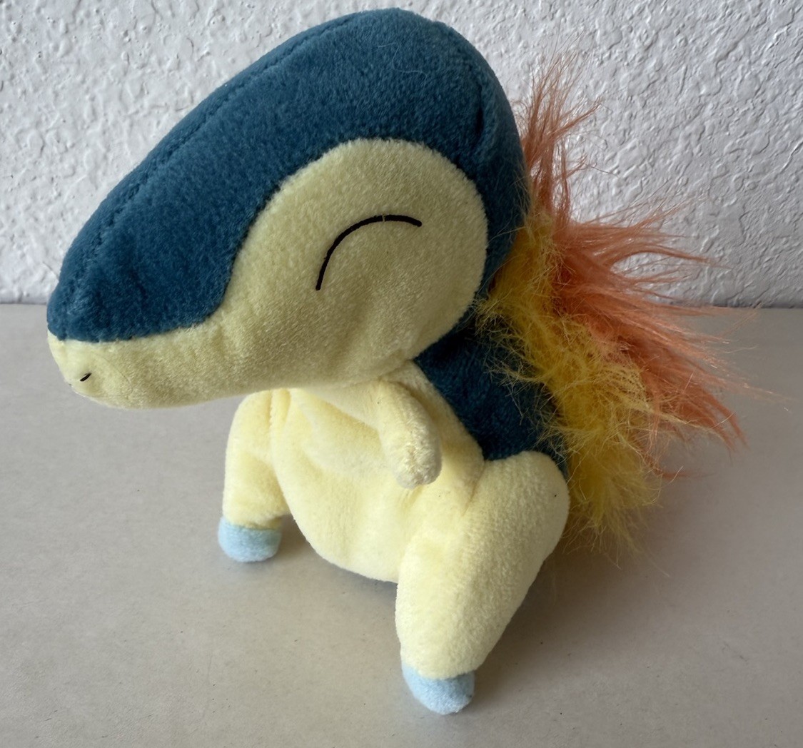 2000 Hasbro Pokemon 5” Cyndaquil Vintage Stuffed Plush - W/ Tush Tag- USED Rare