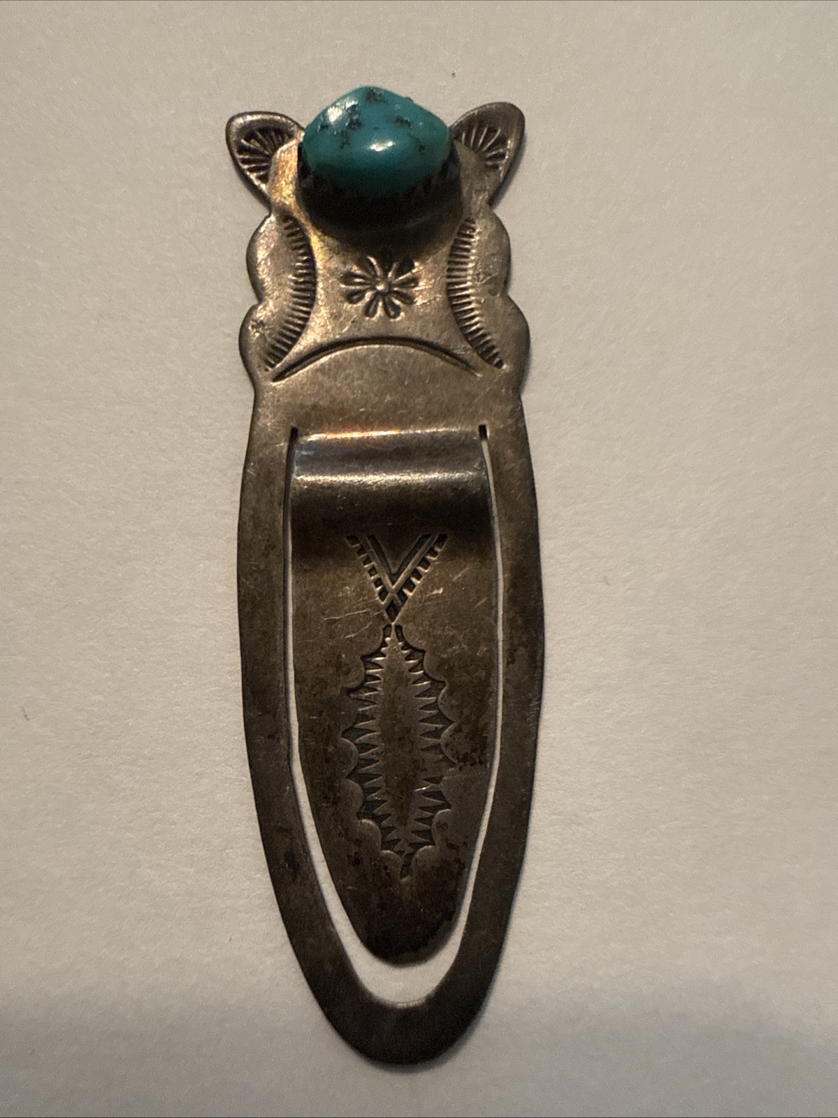 NATIVE AMERICAN Navahoe Signed JB\