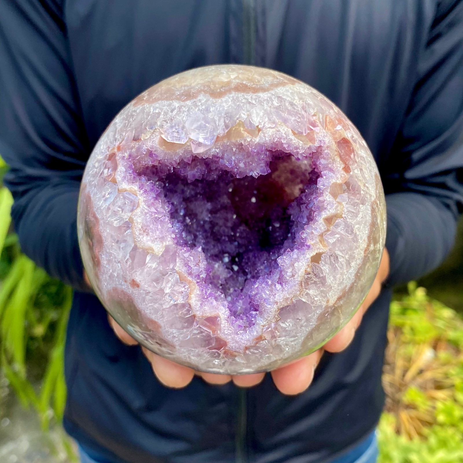 2.2LB Amethyst Agate Geode Sphere Spiritual Energy Wealth Home Crystal Ornament