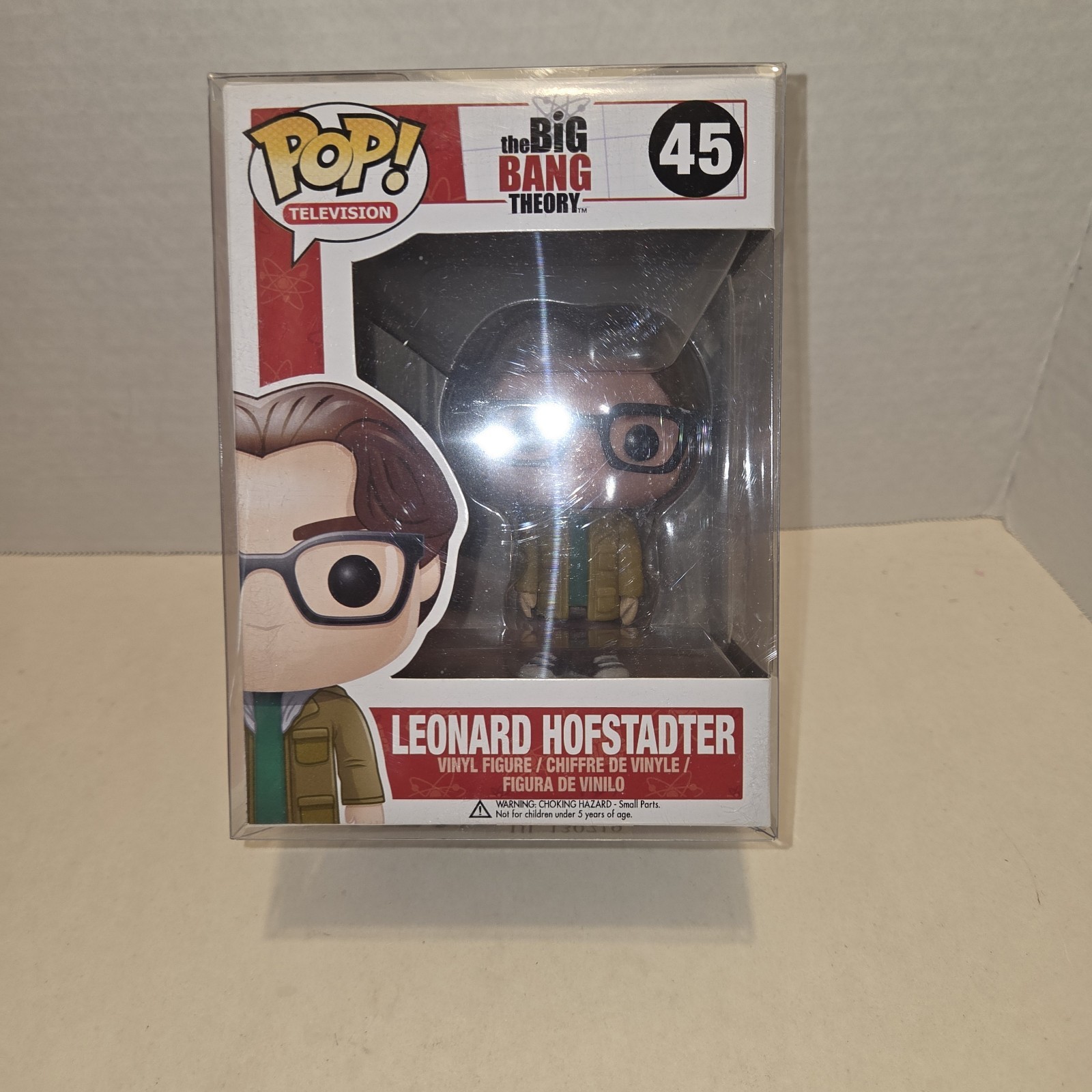 Funko Pop Vinyl: Big Bang Theory - Leonard Hofstadter #45 In Clear Protector 