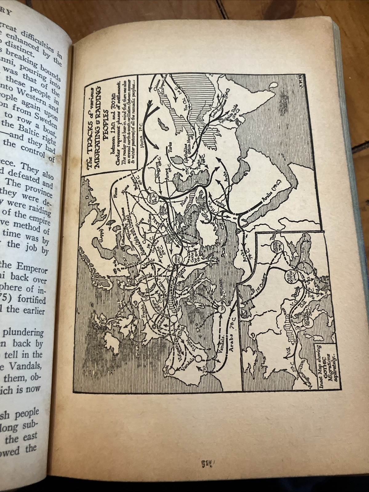 History by H.G. Wells Volume2, 1949 Vintage Hardcover EPHEMERA 200 ILLUSTRATIONS
