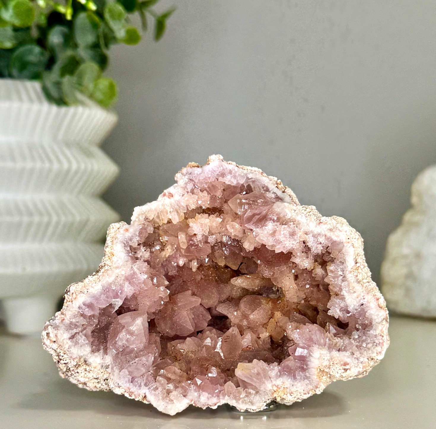 ❤️ Natural Pink Amethyst Raw Crystal Geode Crystal Cluster
