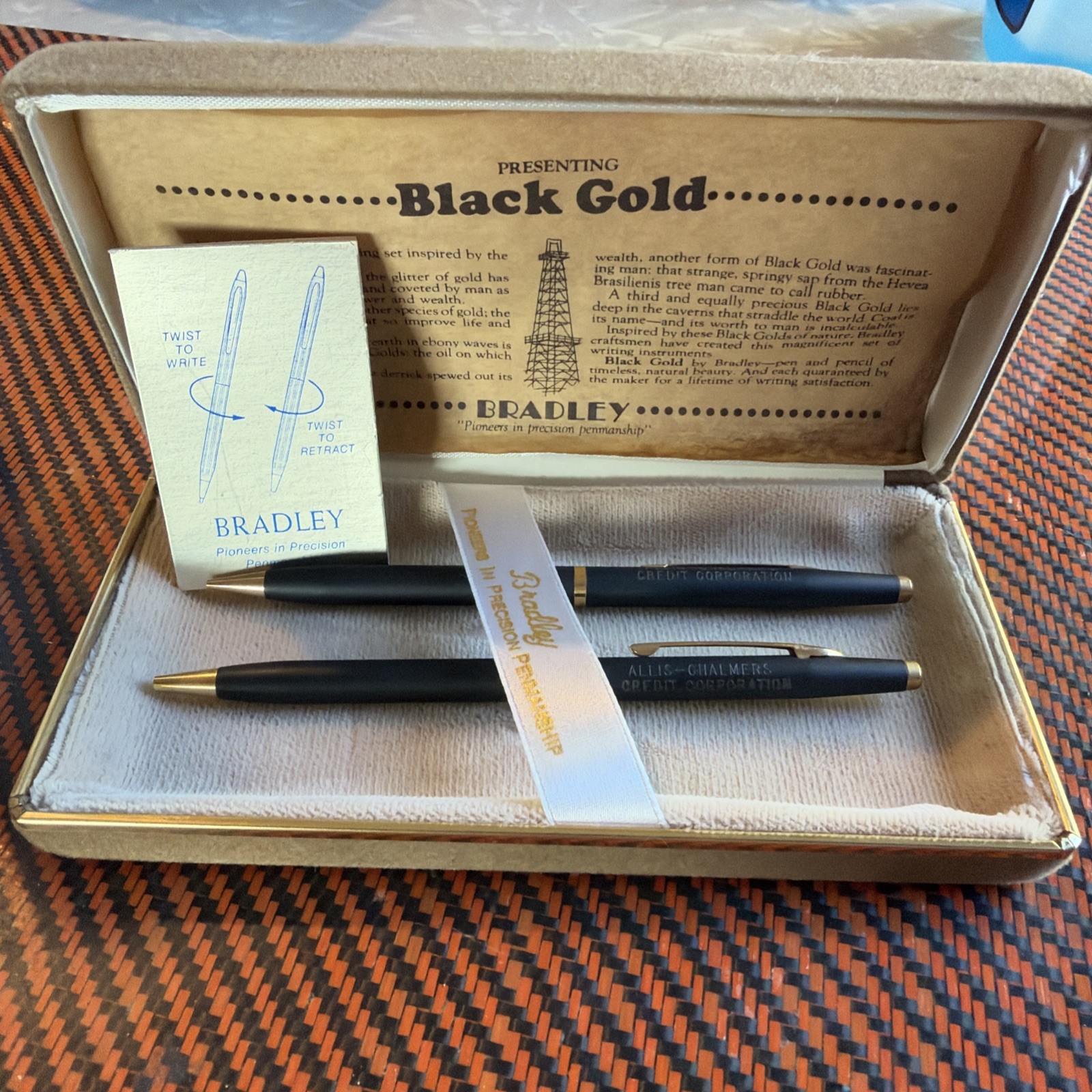 Allis Chalmers Bradley Black Gold Pen & Pencil Set VTG New Rare