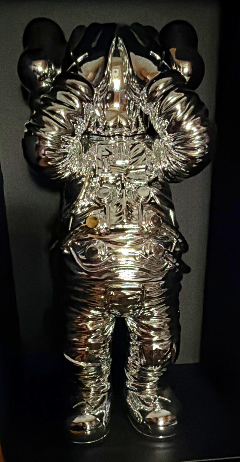 KAWS KAWS:HOLIDAY SPACE Metallic Silver Metal Figure Collectible w/ Box