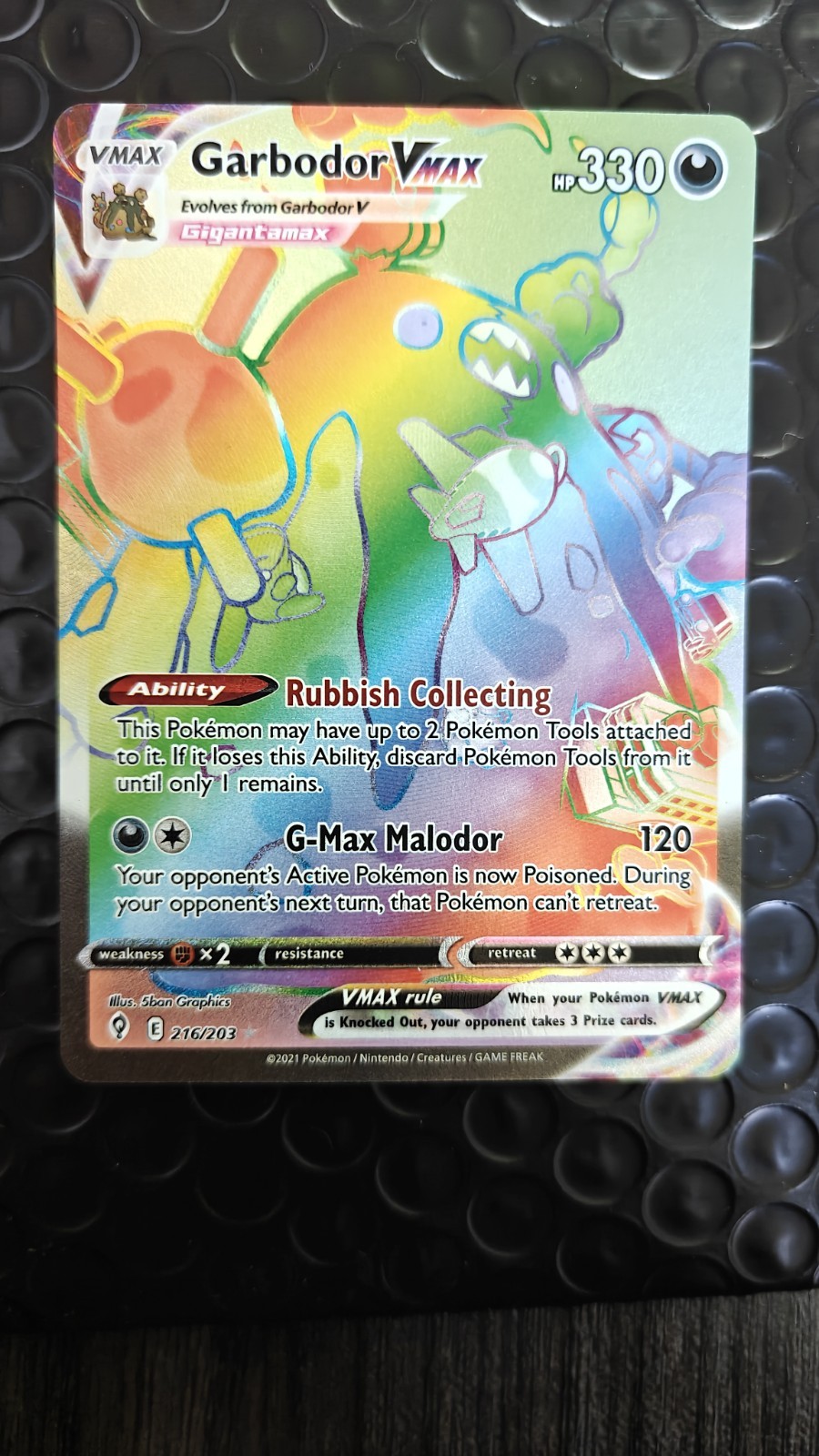 Pokemon Evolving Skies Garbodor VMAX Rainbow Card 216/203 NM