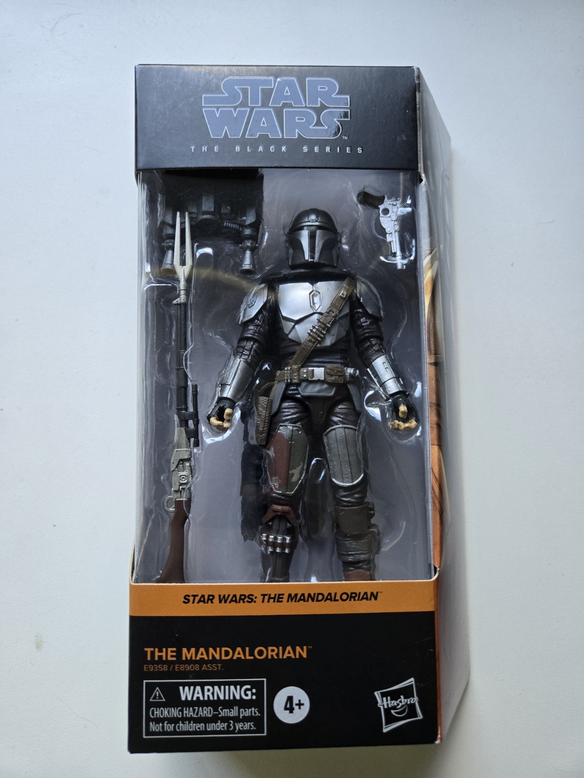 BIN Hasbro Star Wars: The Mandalorian Black Series #01 6