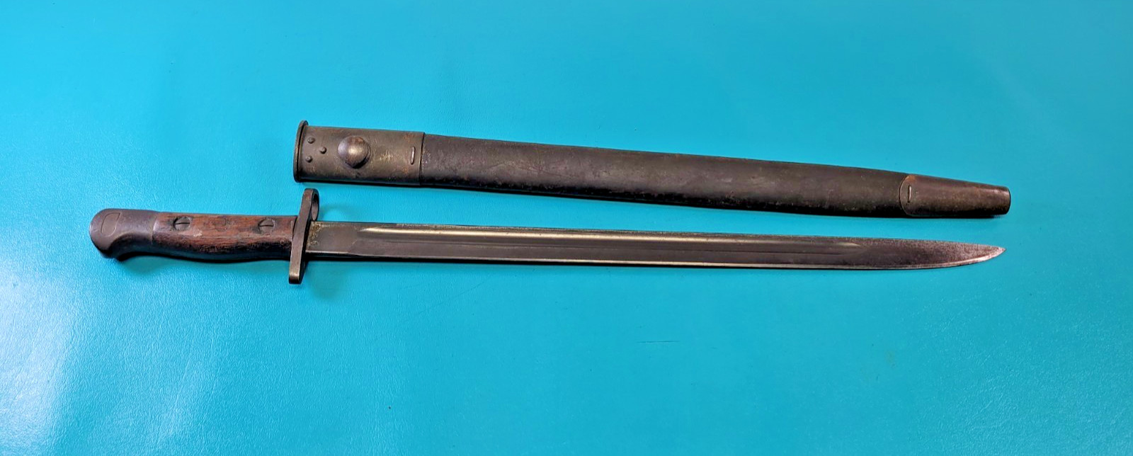 WWI Australian Pattern 1907 Lithgow Bayonet + Scabbard c. 1918     TR1755