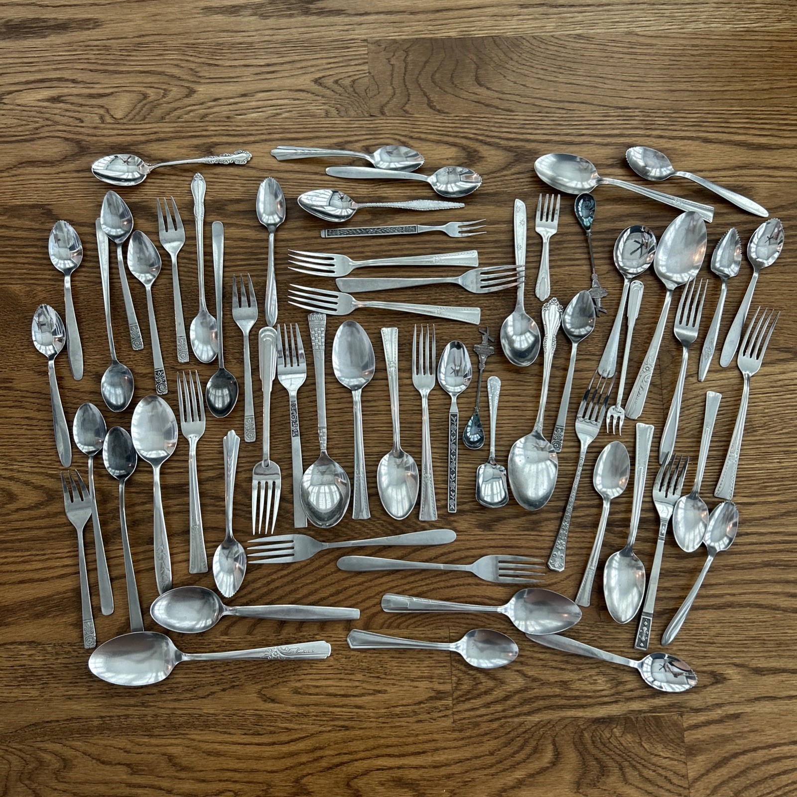 Mixed Lot VTG Stainless Flatware Spoons Forks 3.75 Lbs Crafts Jewelry 50+ Pcs