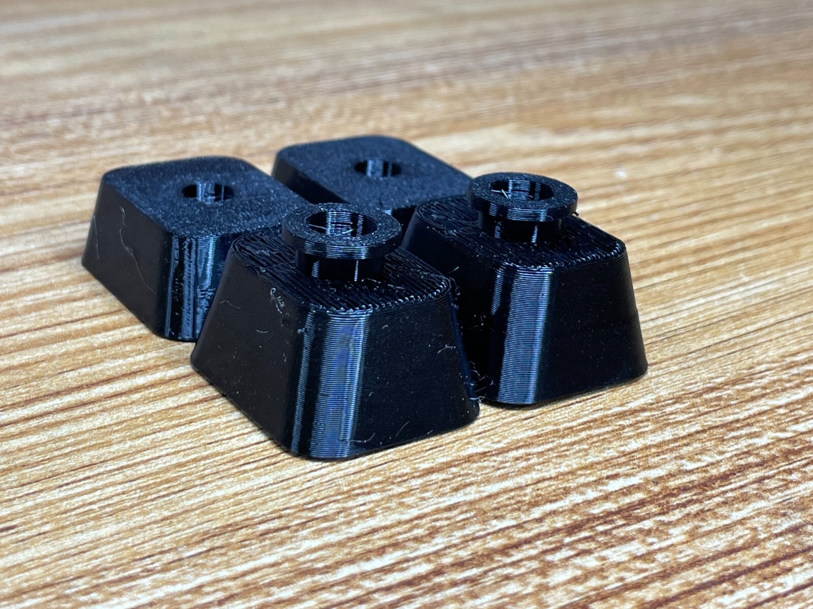 Foot Mounts (Set of 4 Feet) for Underwood Leader & Champion Portable Typewriters
