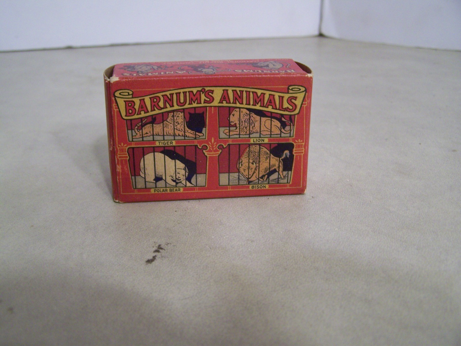 Antique Barnum's Animals Crackers Box National Biscuit Company 
