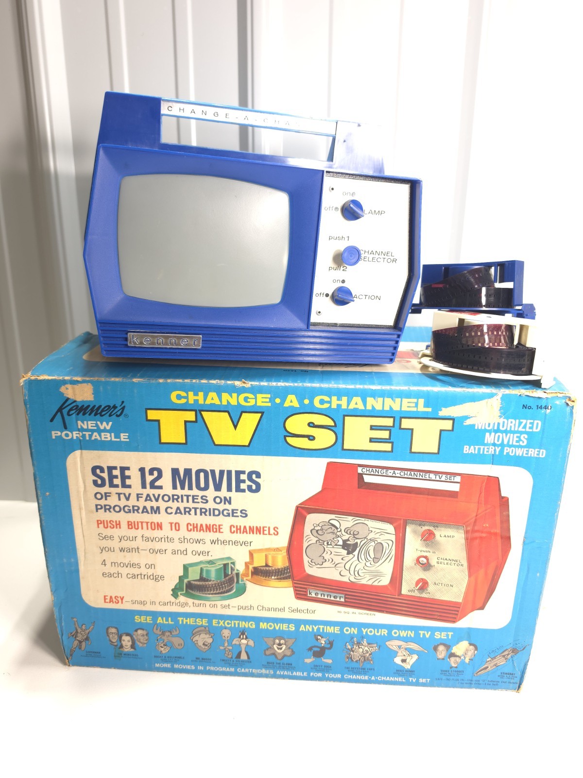 Vintage 1966 Kenner Change Channel TV Toy w Box Movies Superman Popeye Munsters