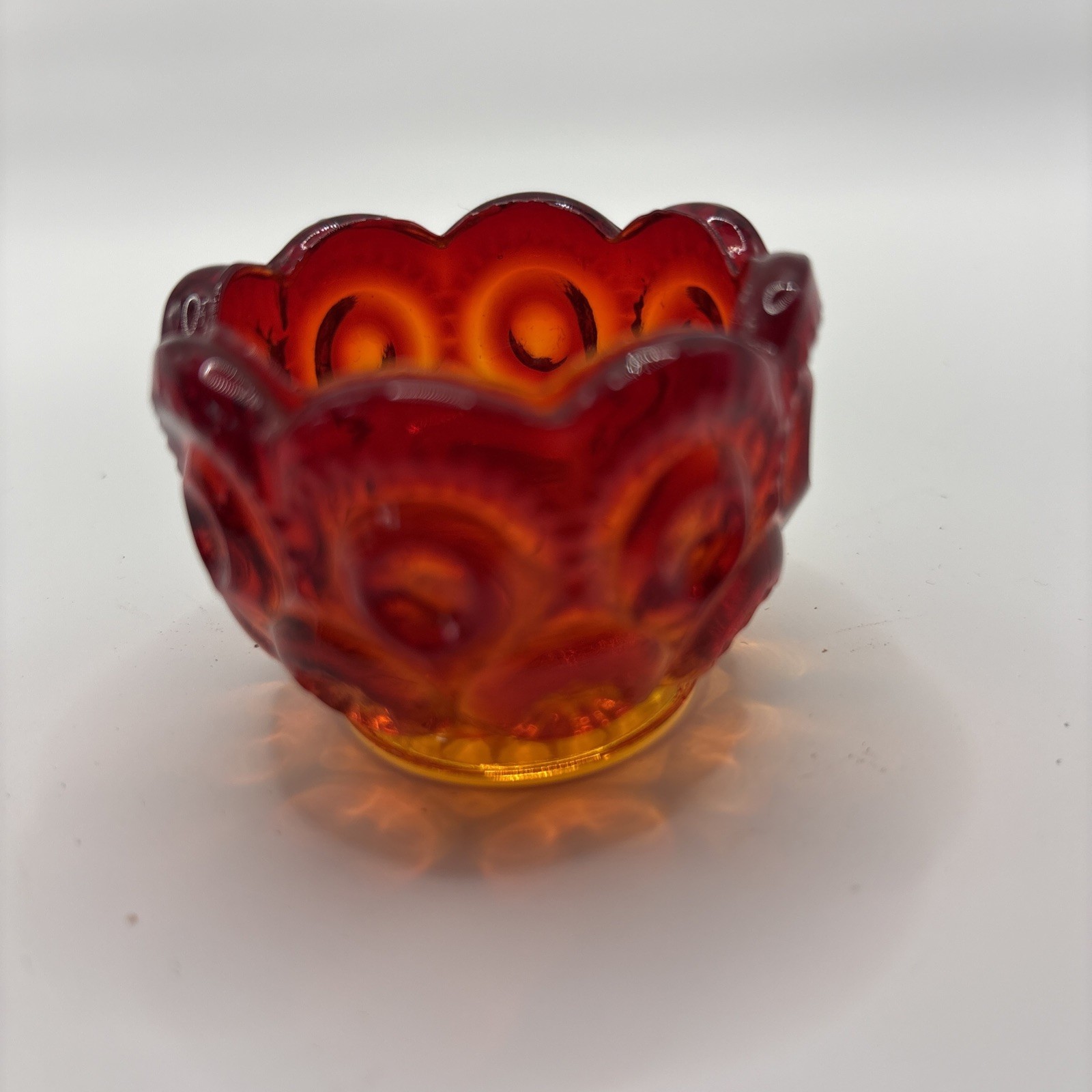 Vtg L.E. Smith Moon-N-Stars Amberina Ruby Red Cadmium Glow W/UV Salt Cellar #209