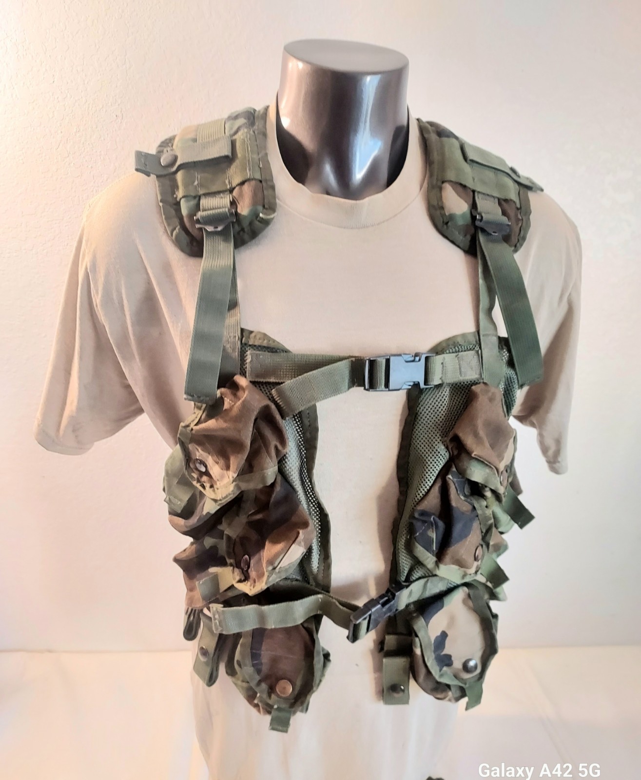 MILITARY ENHANCED TACTICAL LOAD BEARING VEST 8415-01-296-8878