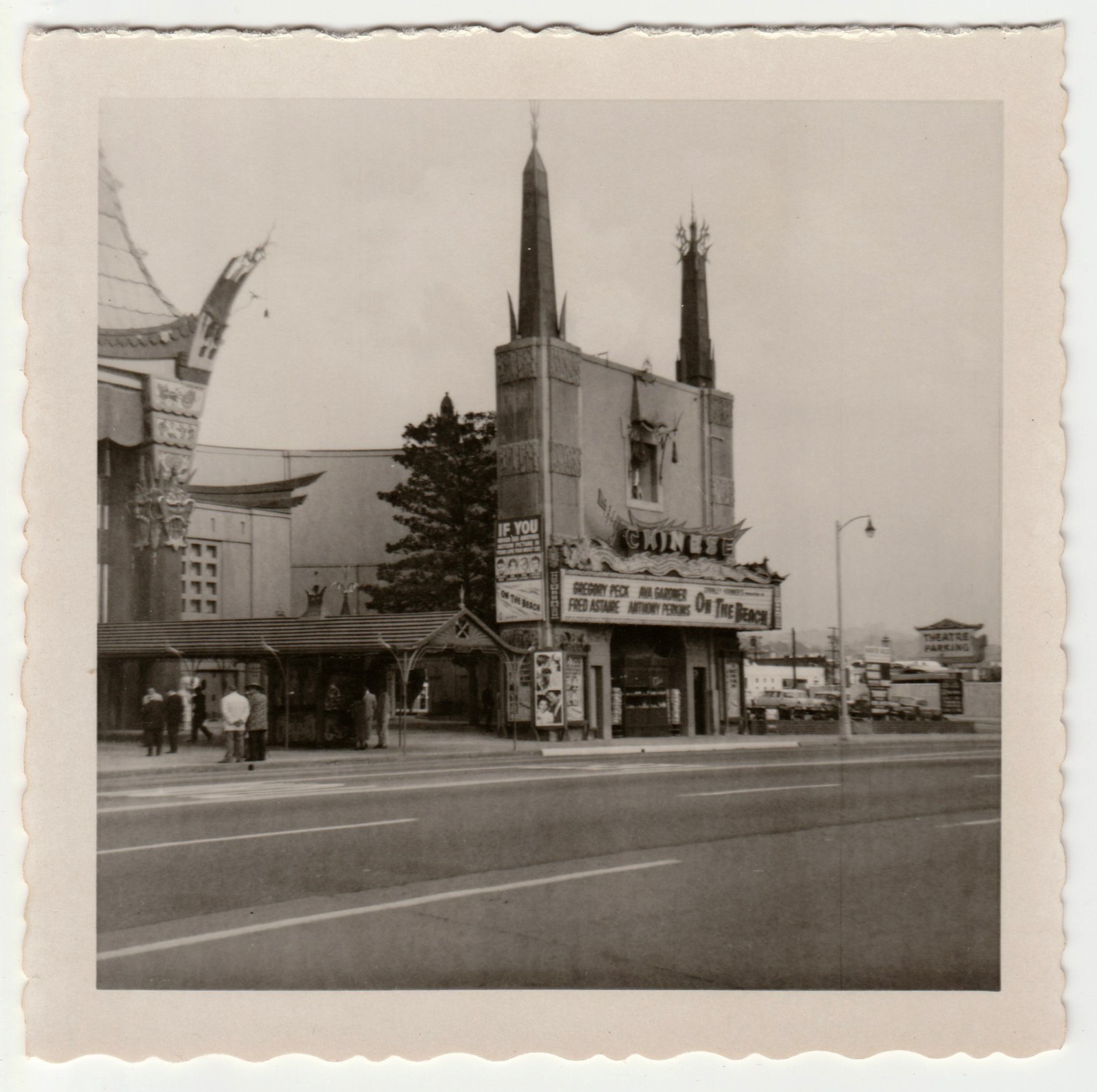 1959-60 Grauman's Chinese Theatre On the Beach Hollywood Snapshot Photo