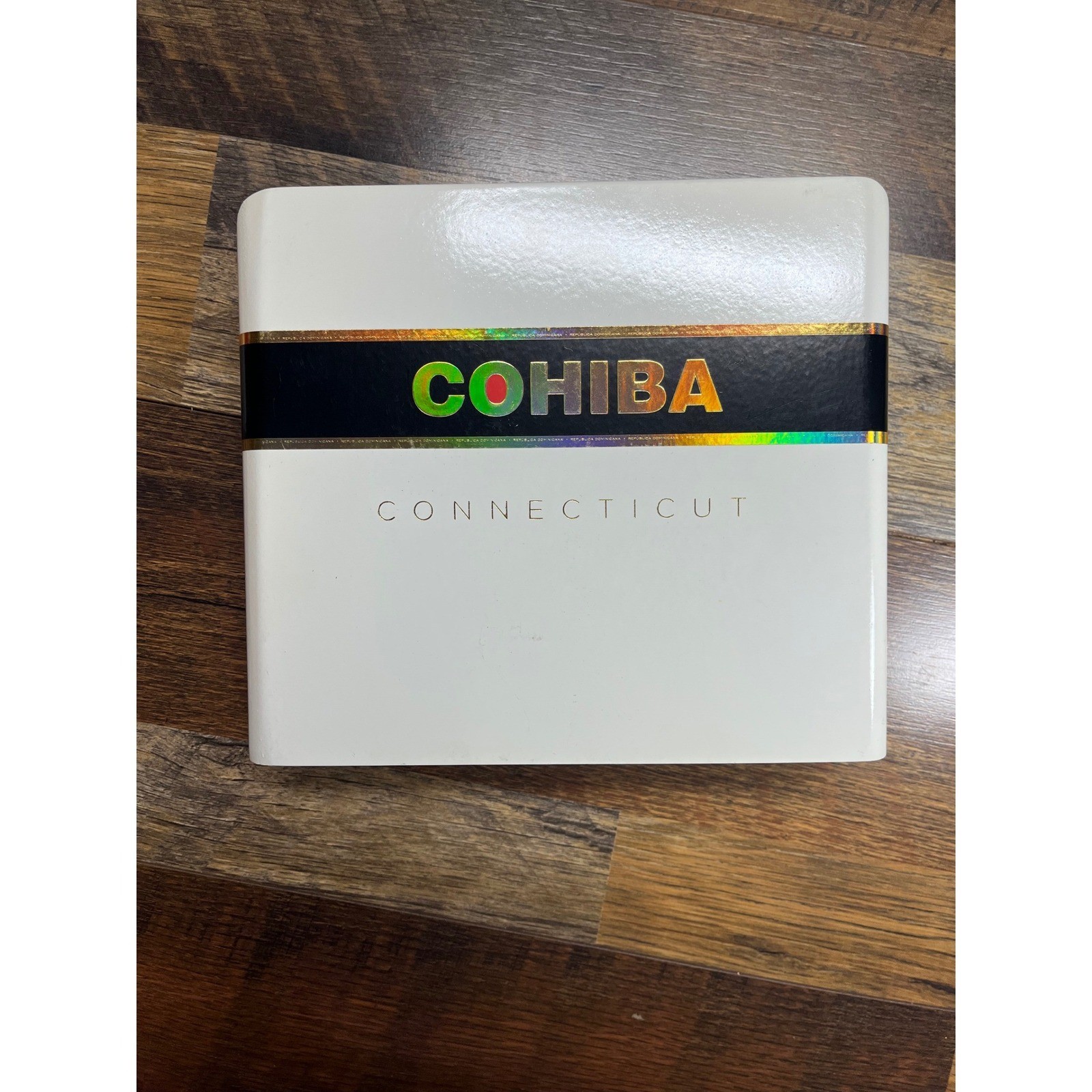 Cohiba Connecticut Empty Wooden Cigar Box 20 Count Toro 6.5 x 52 Hinged Lid