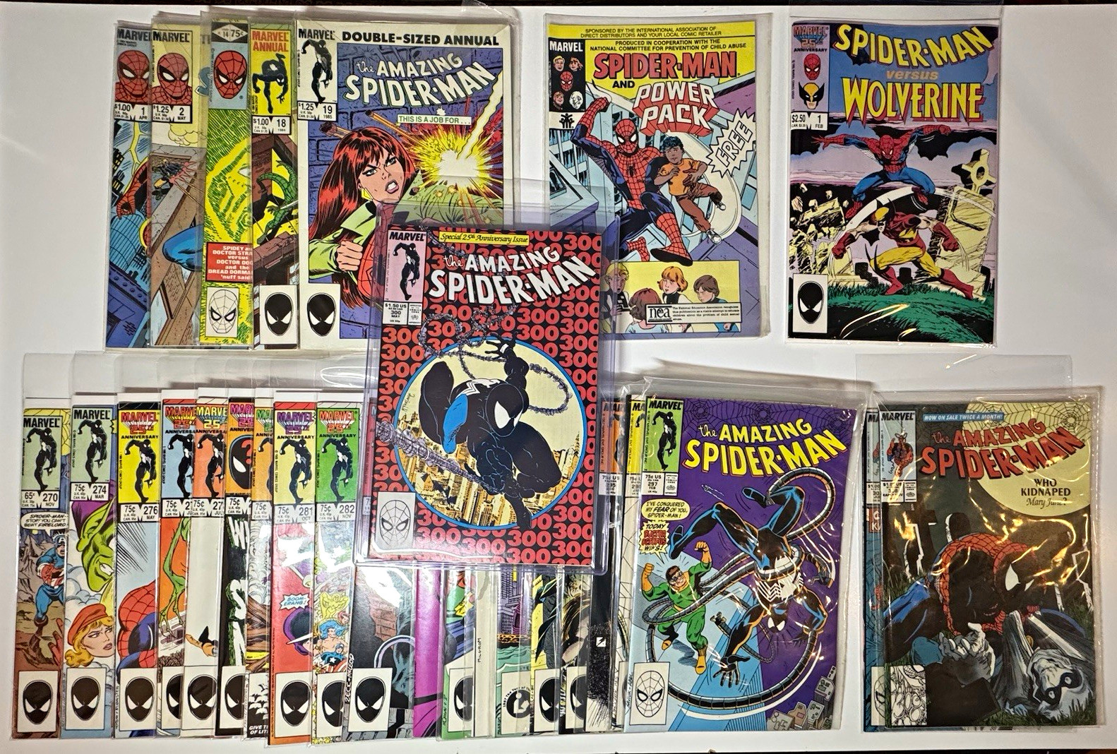 Marvel The Amazing Spider-Man Collection W/ COVETED #300 